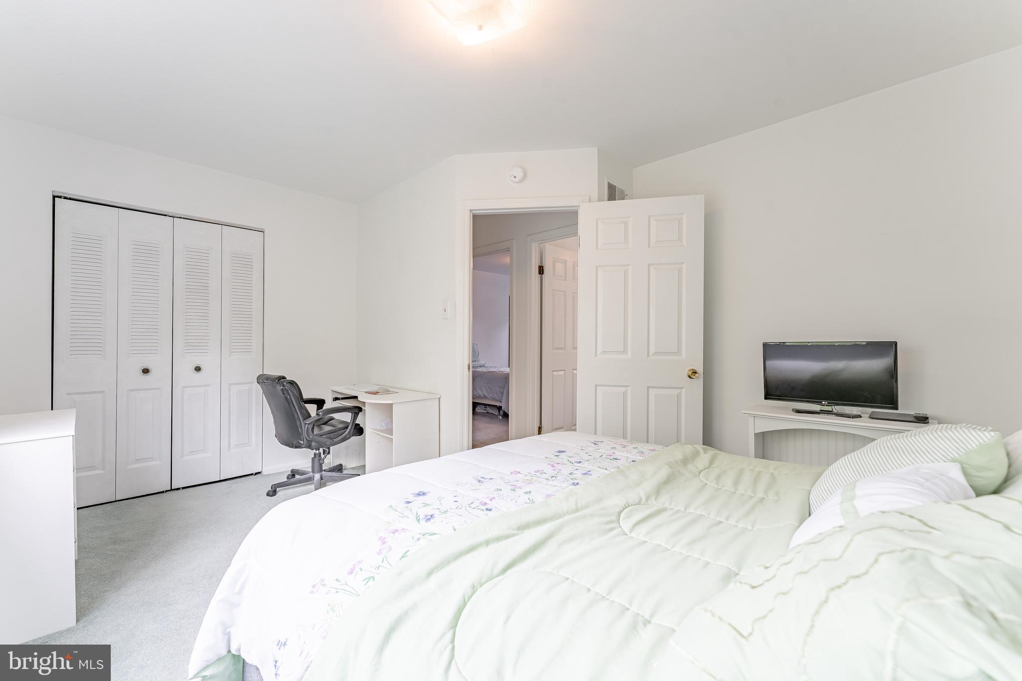 GOSHEN DOWNS - Residential