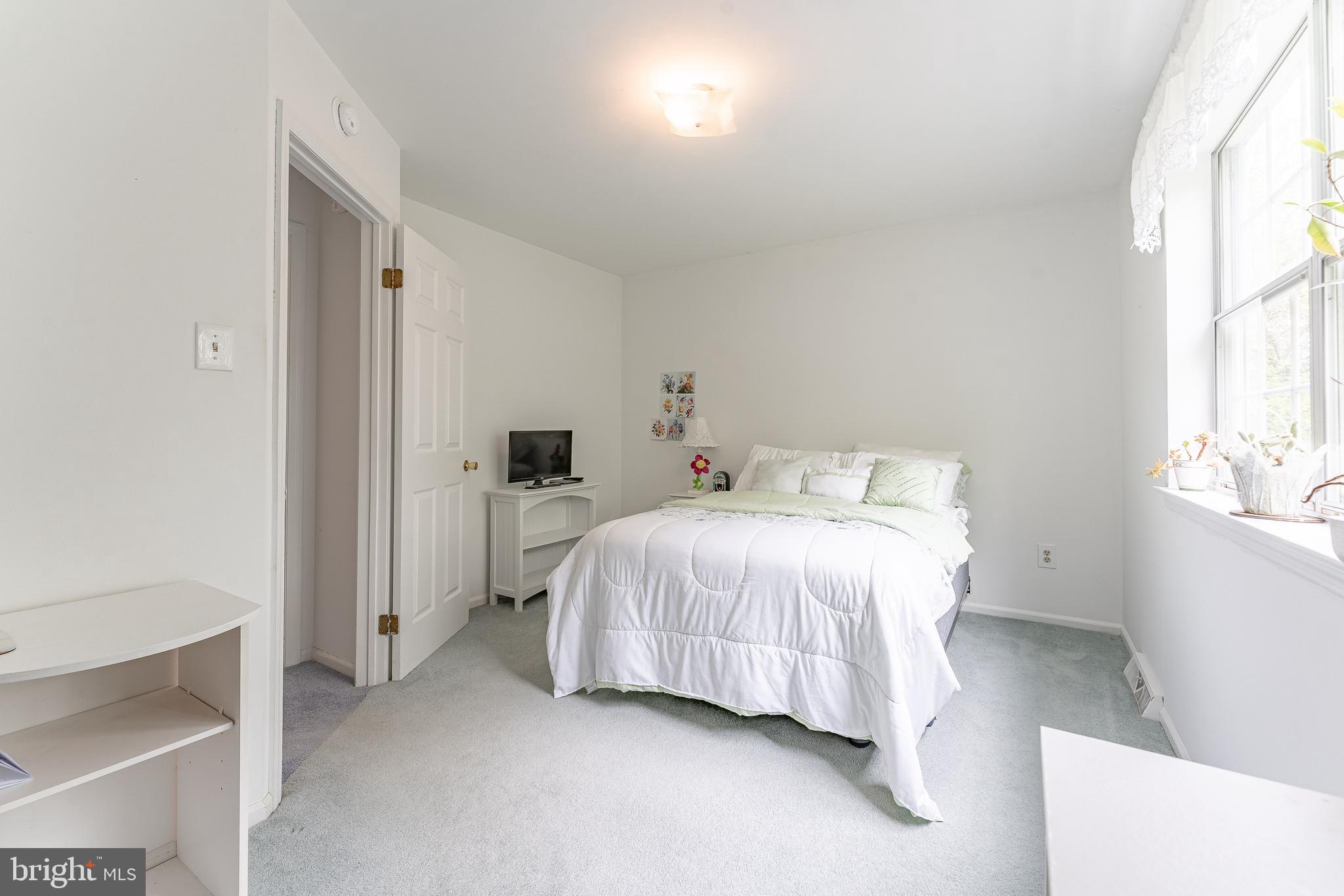 GOSHEN DOWNS - Residential