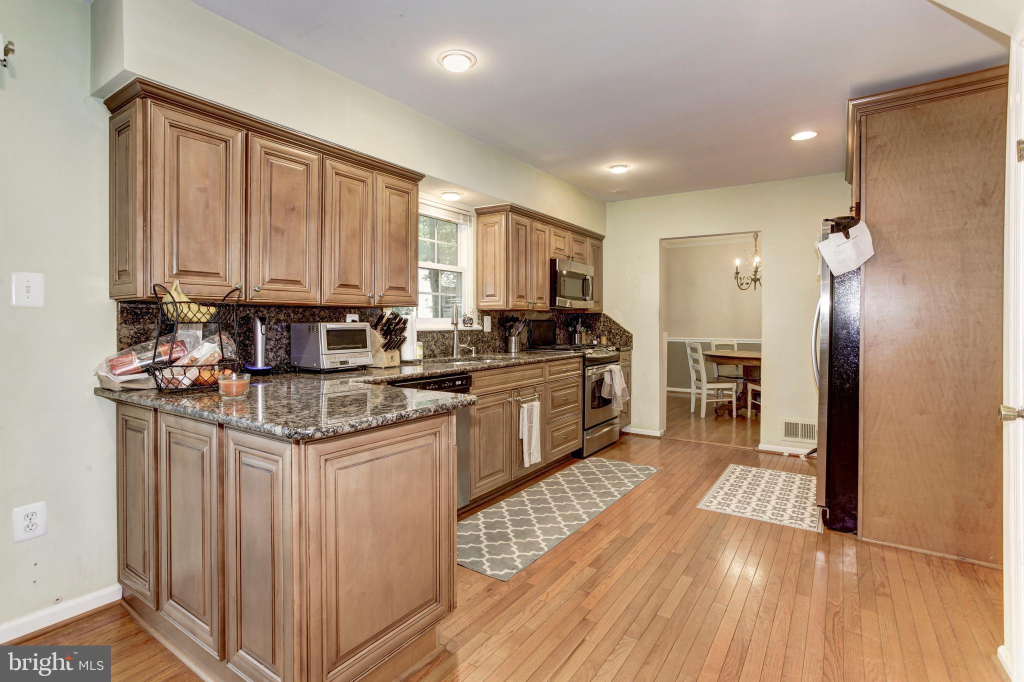 BURKE CENTRE - Residential Lease