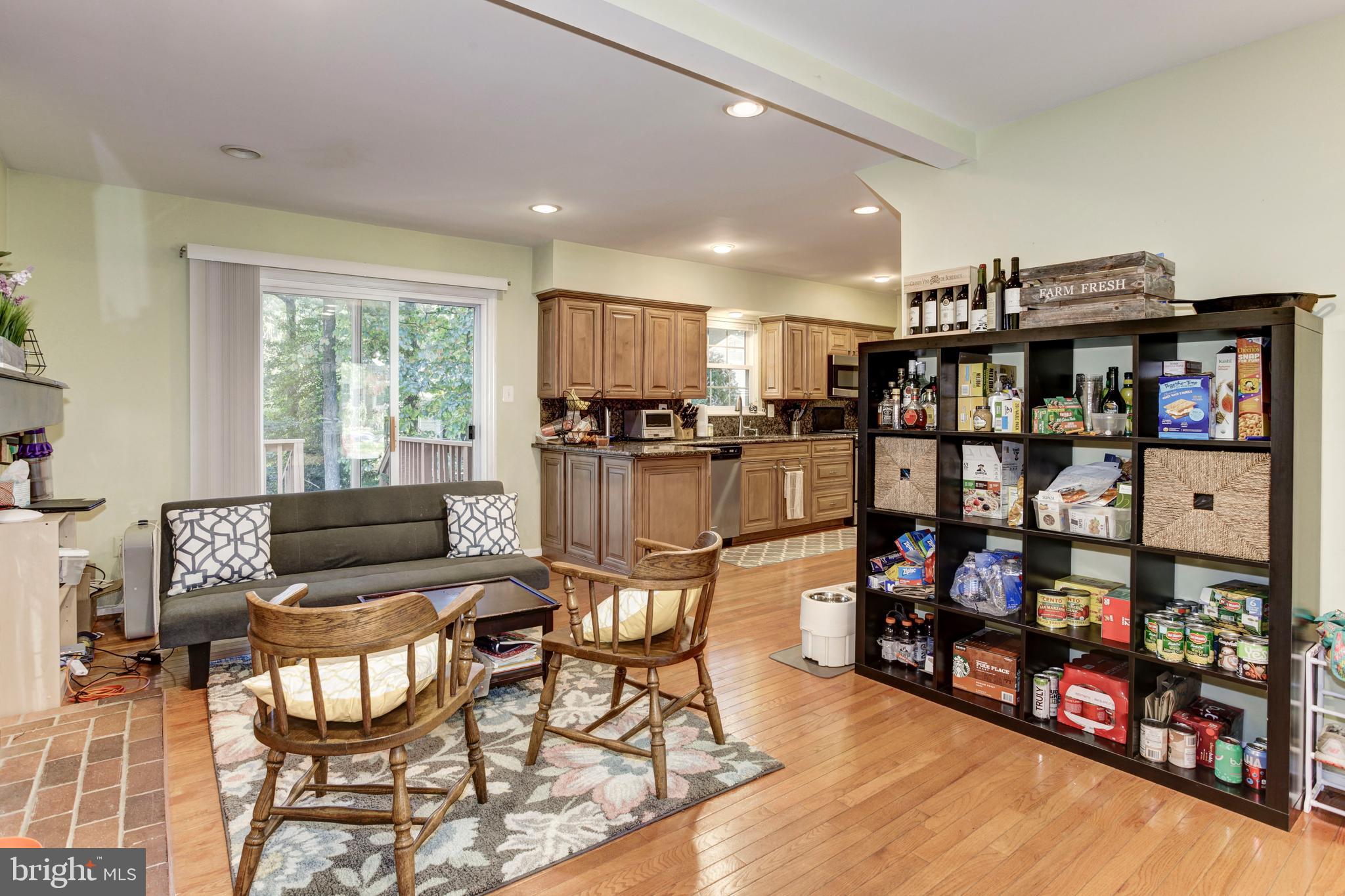 BURKE CENTRE - Residential Lease