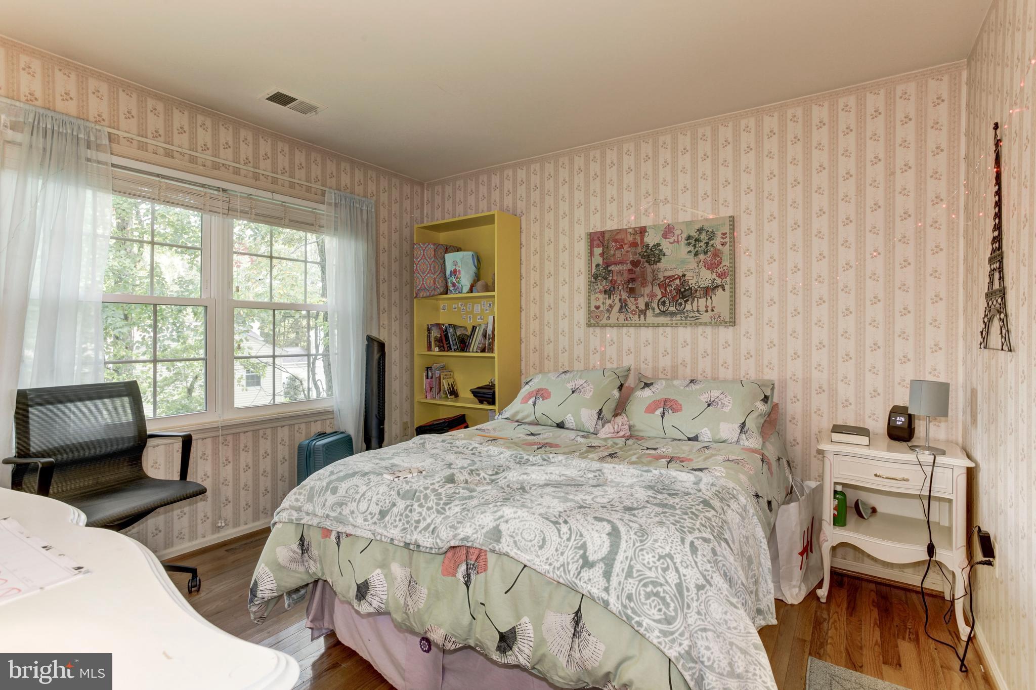 BURKE CENTRE - Residential Lease