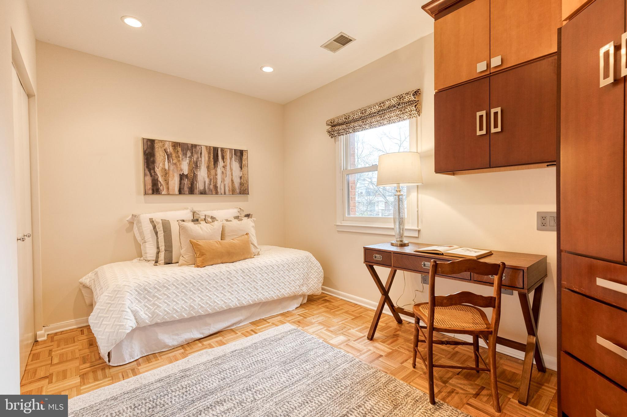 OTTERBEIN - Residential