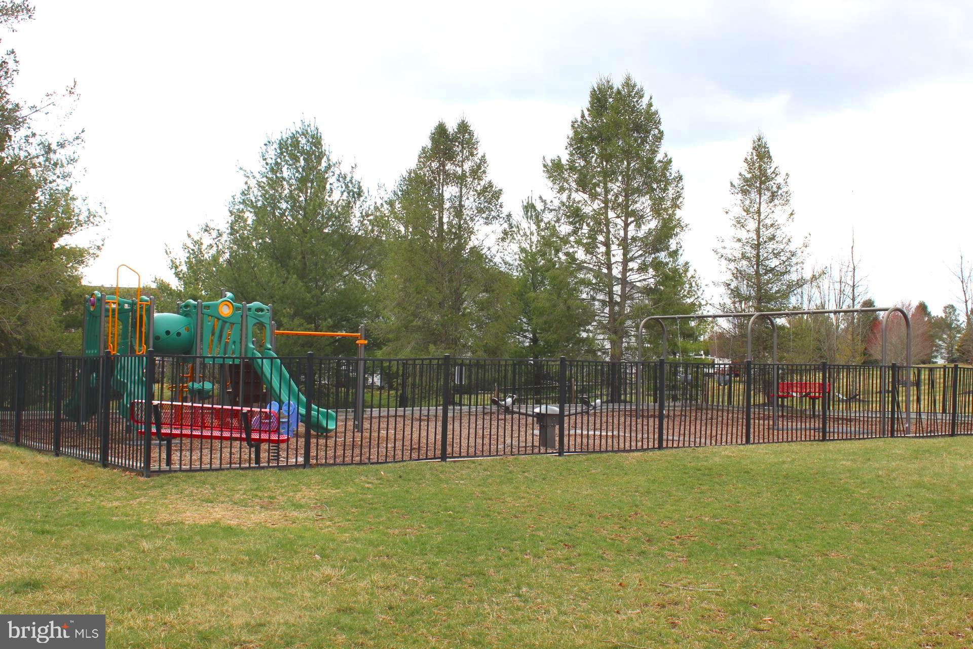 SUMMER LEA - Residential