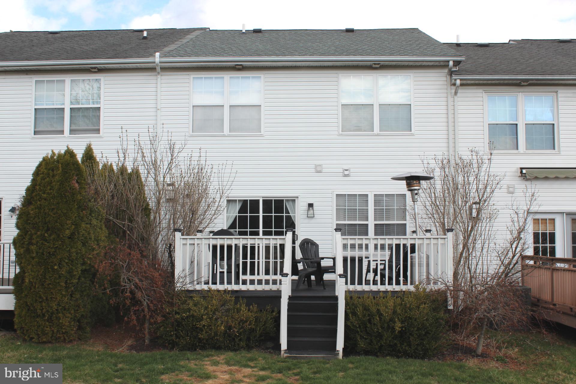 SUMMER LEA - Residential