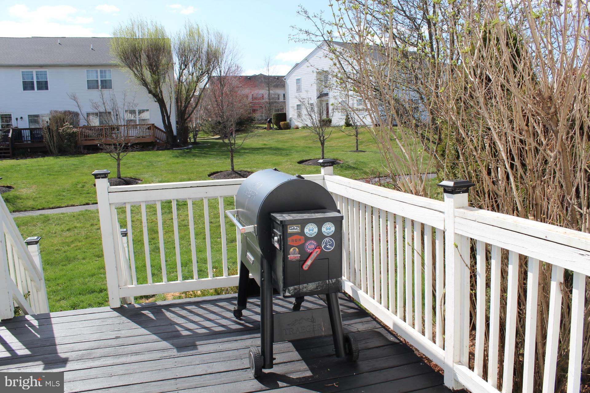 SUMMER LEA - Residential