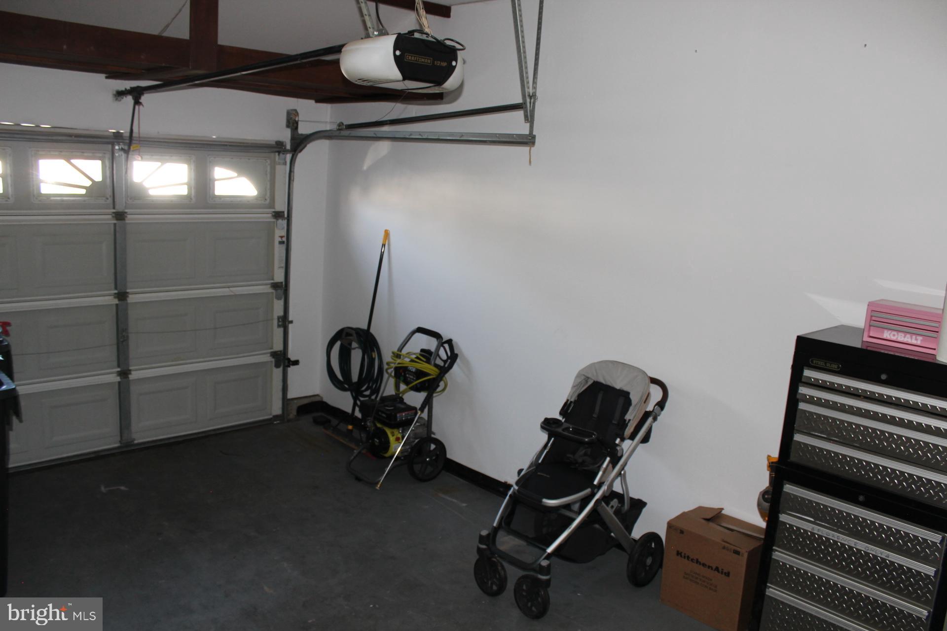 SUMMER LEA - Residential