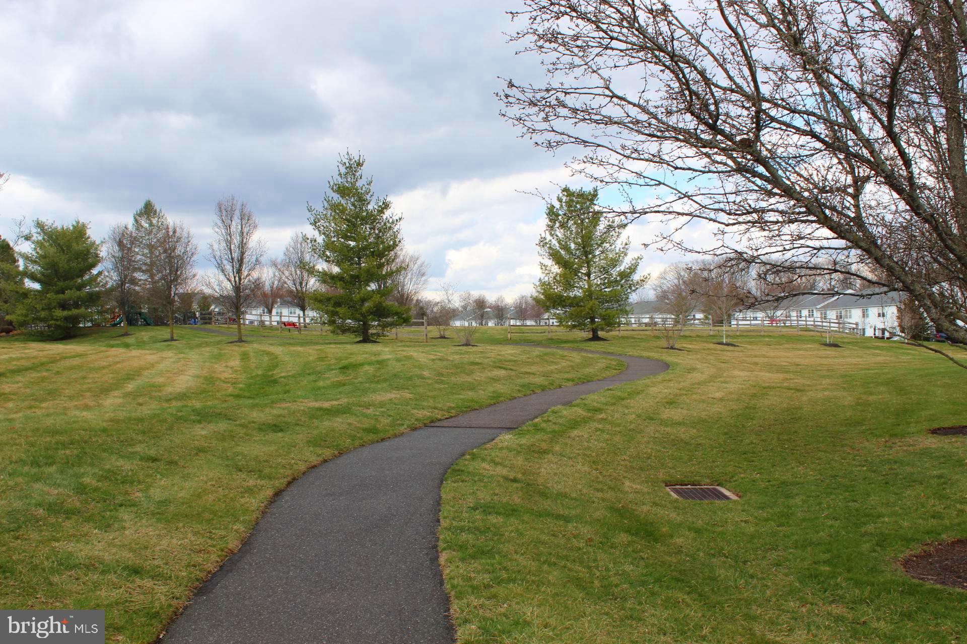 SUMMER LEA - Residential