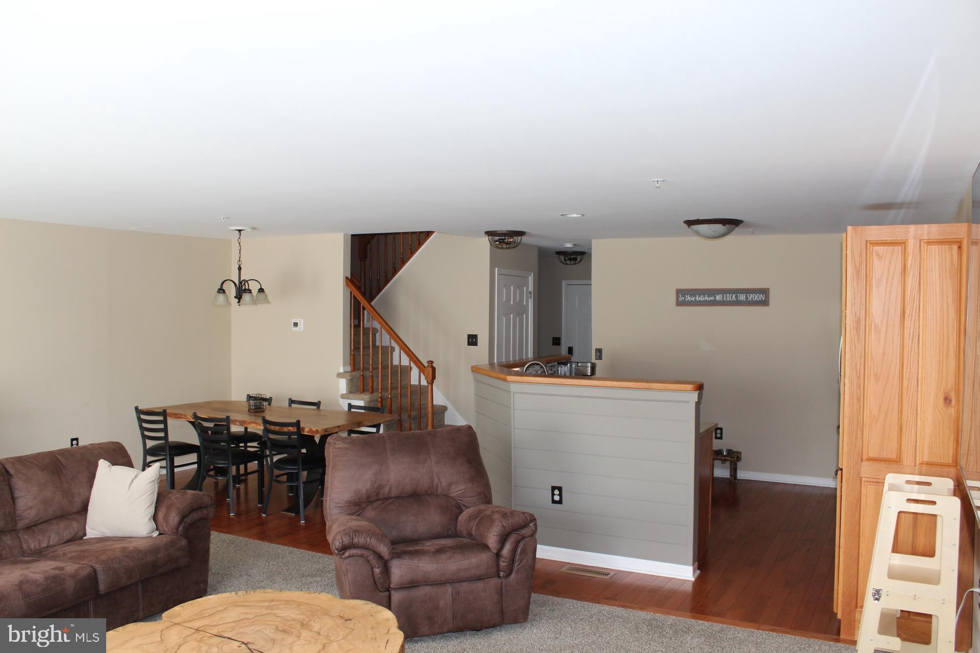 SUMMER LEA - Residential