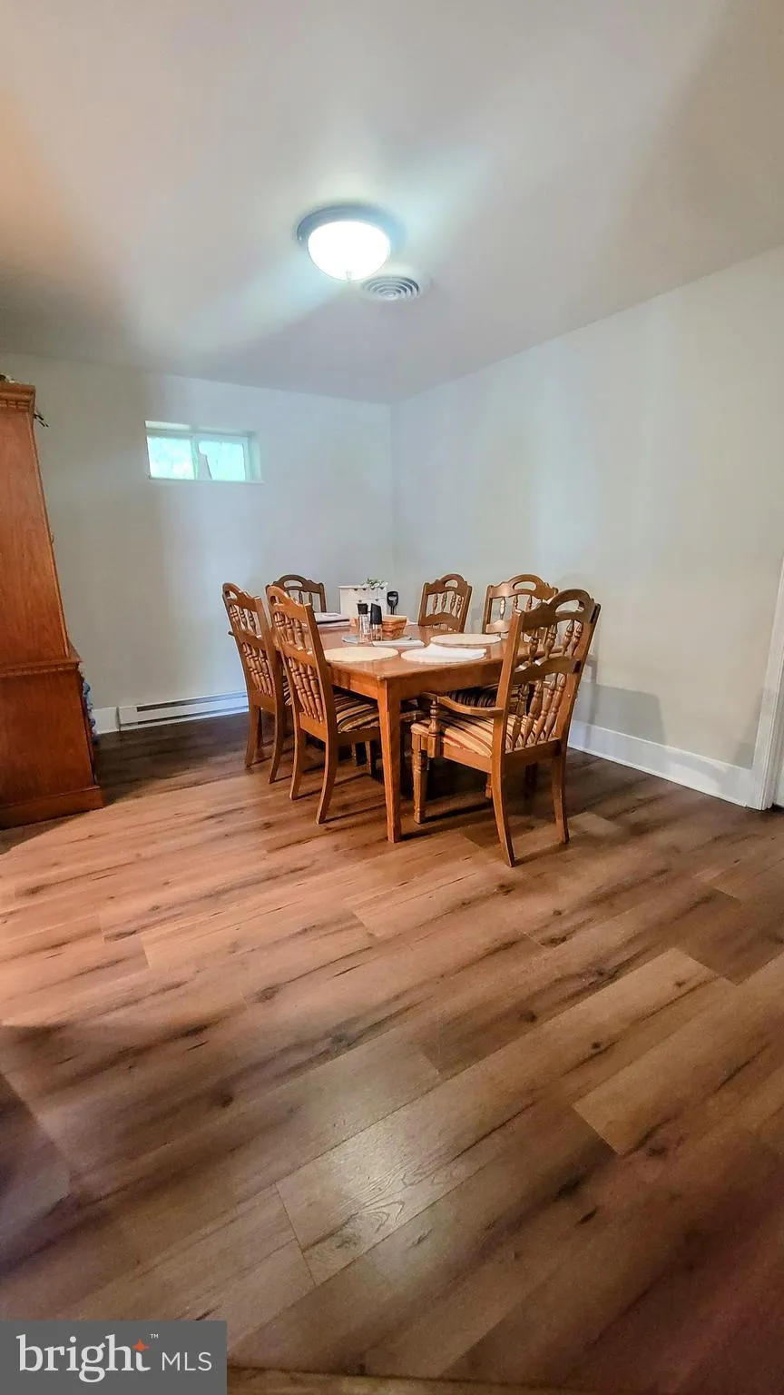 Waynesboro, Pennsylvania 17268, United States, 2 Bedrooms Bedrooms, ,1 BathroomBathrooms,Residential,Active,96339