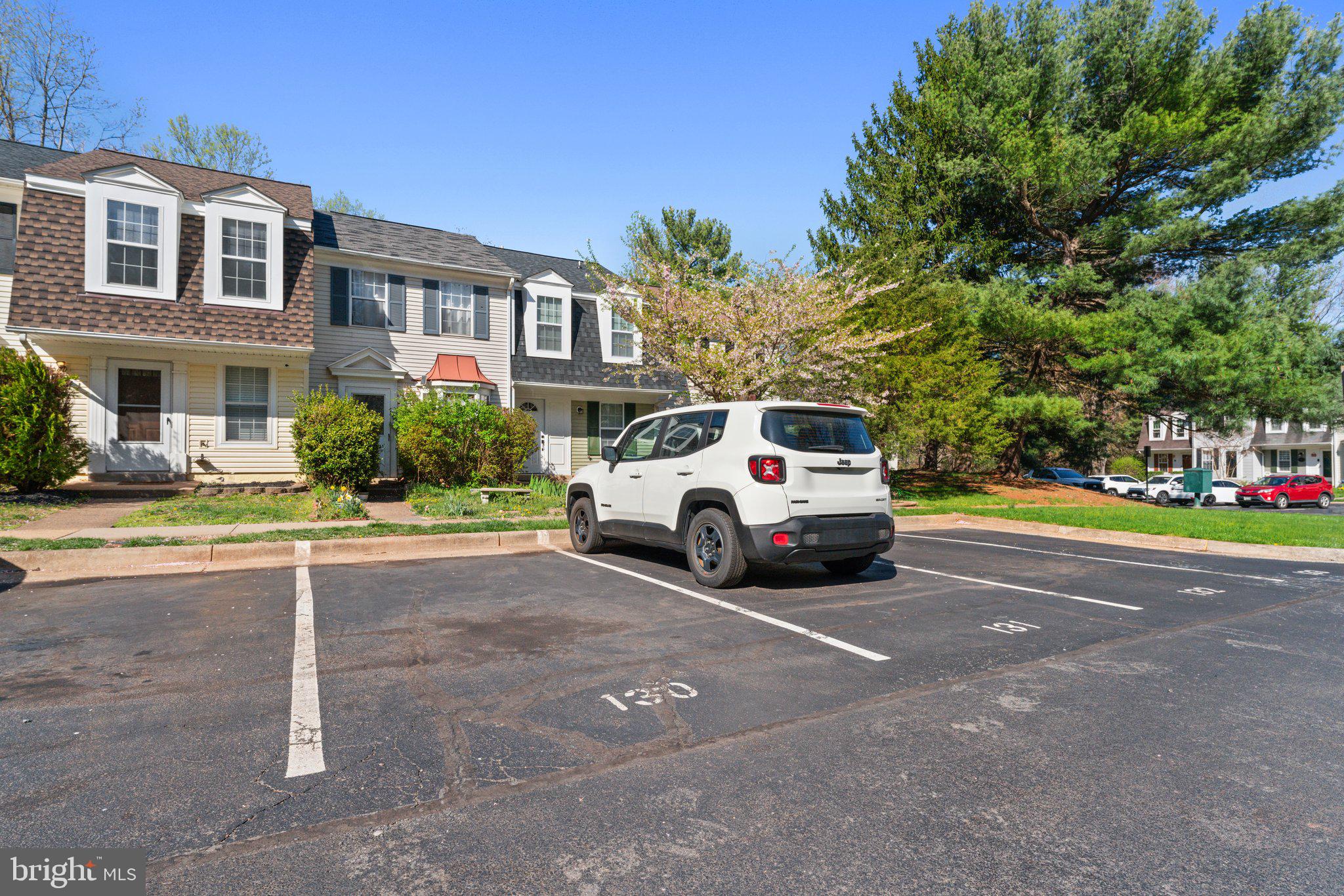 COUNTRYSIDE - Residential