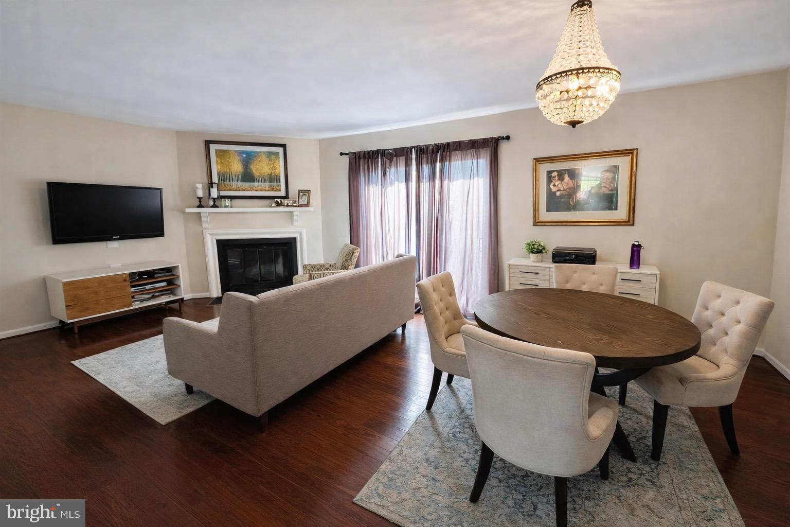 6046 BONNIE BERN COURT