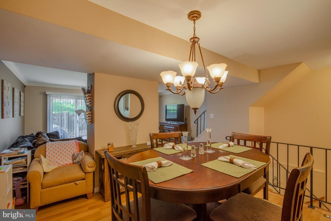 DALE CITY - Residential