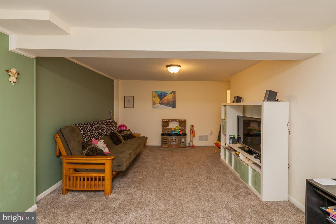 DALE CITY - Residential