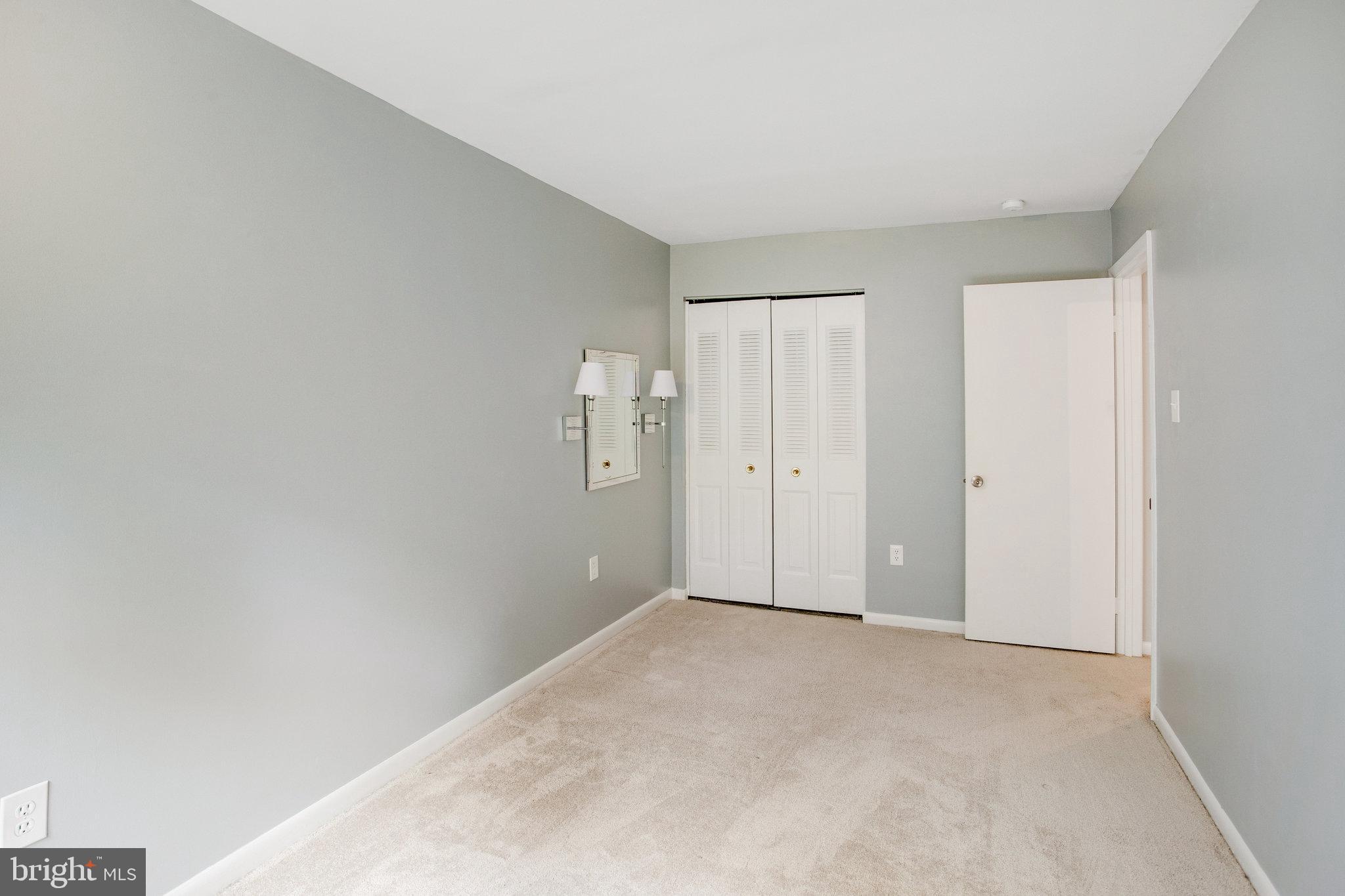 DALE CITY - Residential Lease