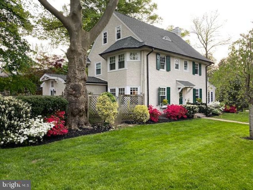 Located in St David’s, one of Radnor Township’s most desirable neighborhoods, you'll find 676 Glenmary
Rd. This 2,600 SF, 3 story home offers 5 bedrooms, 2 full and 2 half baths, a finished basement, a 1-car
garage, an expansive wrap-around fenced-in yard, and a spot in top-rated Radnor School District.
Modern updates meet classic charm. Outside the home, thoughtful details abound, including original
half-moon shutters, flower boxes, a bluestone walkway, bronze half round gutters, and an eyebrow
dormer.
Inside, the welcoming living area boasts built-in bookcases, a fireplace mantle and two sets of French
doors that open into a sun-soaked, newly-built bonus room with separate entry from the yard. Bay
windows frame the dining room, with wainscoting and a built-in curio. The kitchen is fitted with custom
white inset cabinetry, granite counters, stainless steel appliances, and a double sink. There's also a
sunny breakfast nook with built-in banquet seating, walk-in pantry, and a bench and storage locker
convenient to the driveway entry. Off the kitchen, there is a powder room and a staircase leading to the
finished basement, providing extra space for a den, gym, or storage.
On the second level, the primary bedroom includes a walk-in closet and access to the full hall bathroom.
Two more bedrooms are at the opposite end of the hall, including one with an attached half bathroom.
Topping off the home are two large bedrooms that flank another full bathroom.
Outside, this home offers plenty of space to entertain, play, garden, and relax, including a professionally
designed patio with plentiful area for outdoor dining right off the kitchen.
676 Glenmary Rd''s convenient location is close to shopping and dining along Lancaster Ave, Wayne
center, Radnor Elementary School, and the King of Prussia Mall. Walk to the Radnor R5 train station.
There's also easy access to I-476, I-76, and Center City Philadelphia. The current owners have made
extensive improvements to the property, see the sellers disclosure for a full list.