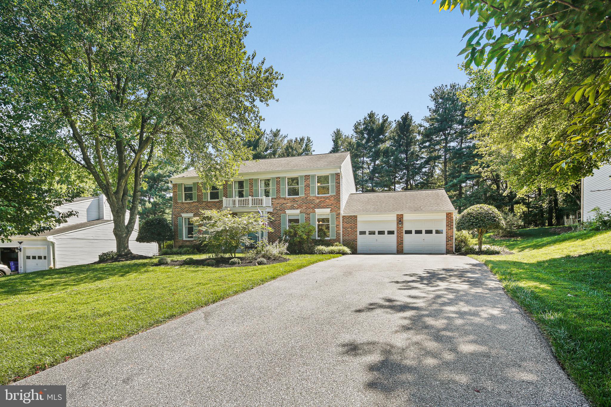 BURLEIGH MANOR - Residential