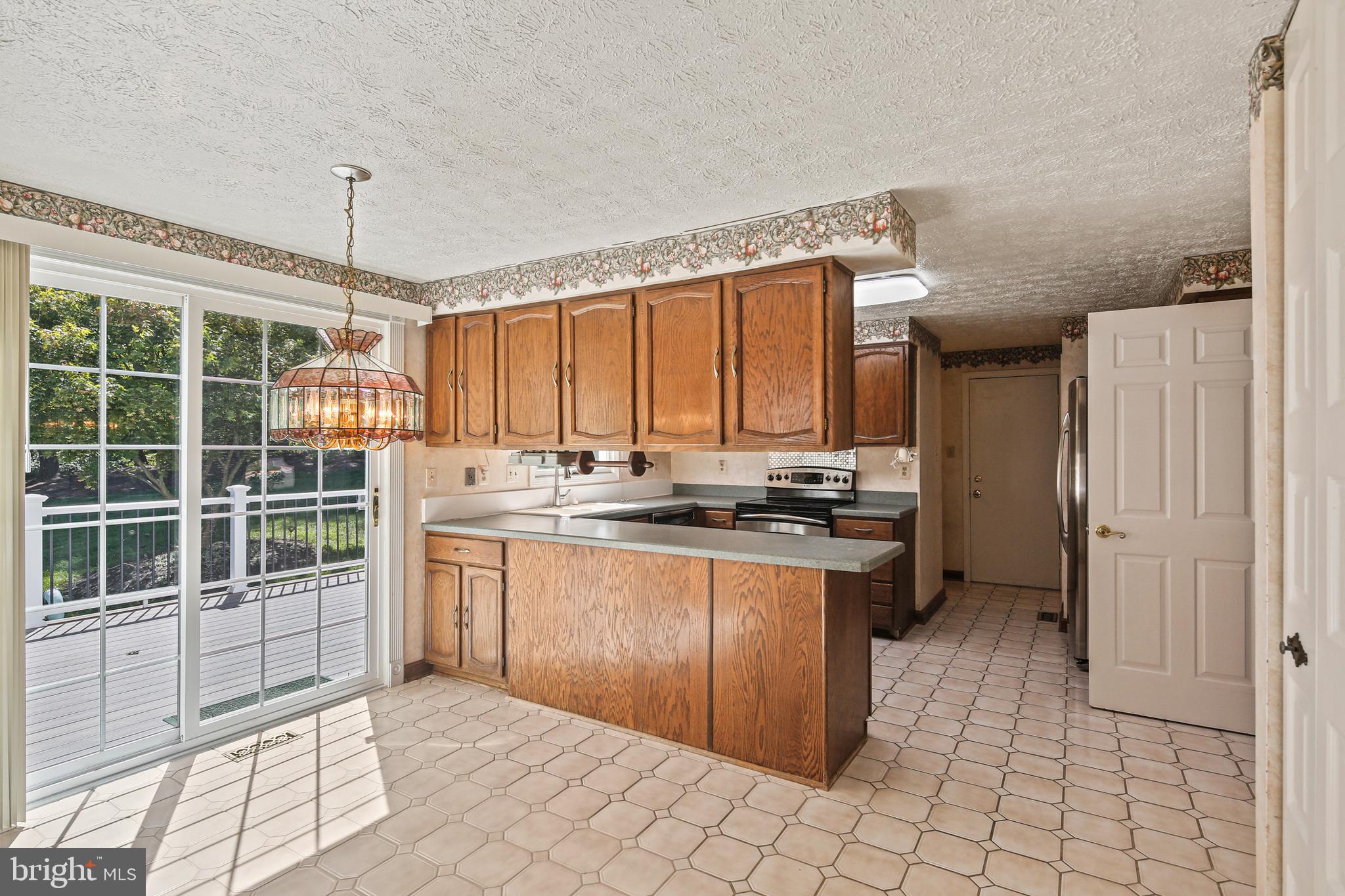 BURLEIGH MANOR - Residential