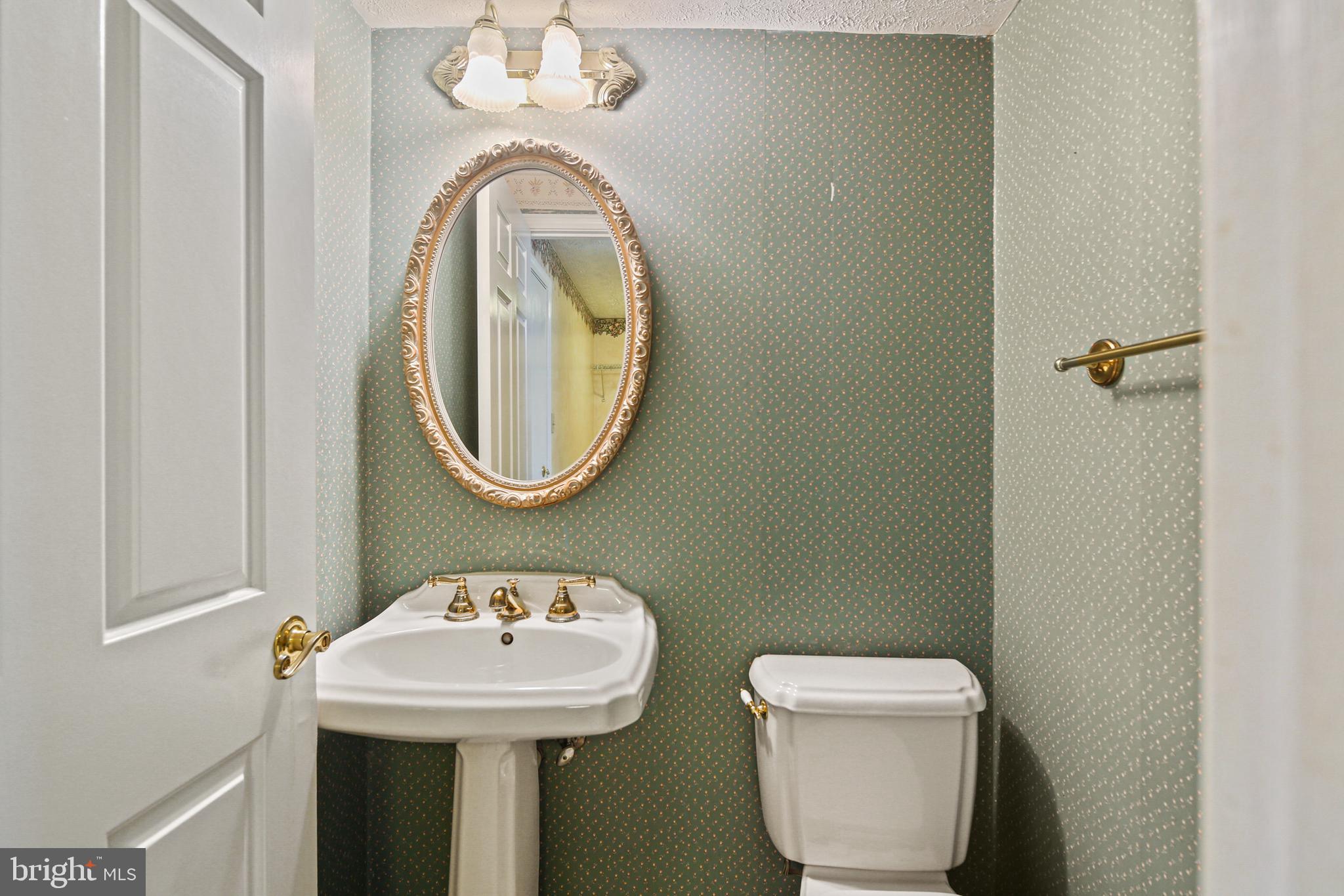 BURLEIGH MANOR - Residential