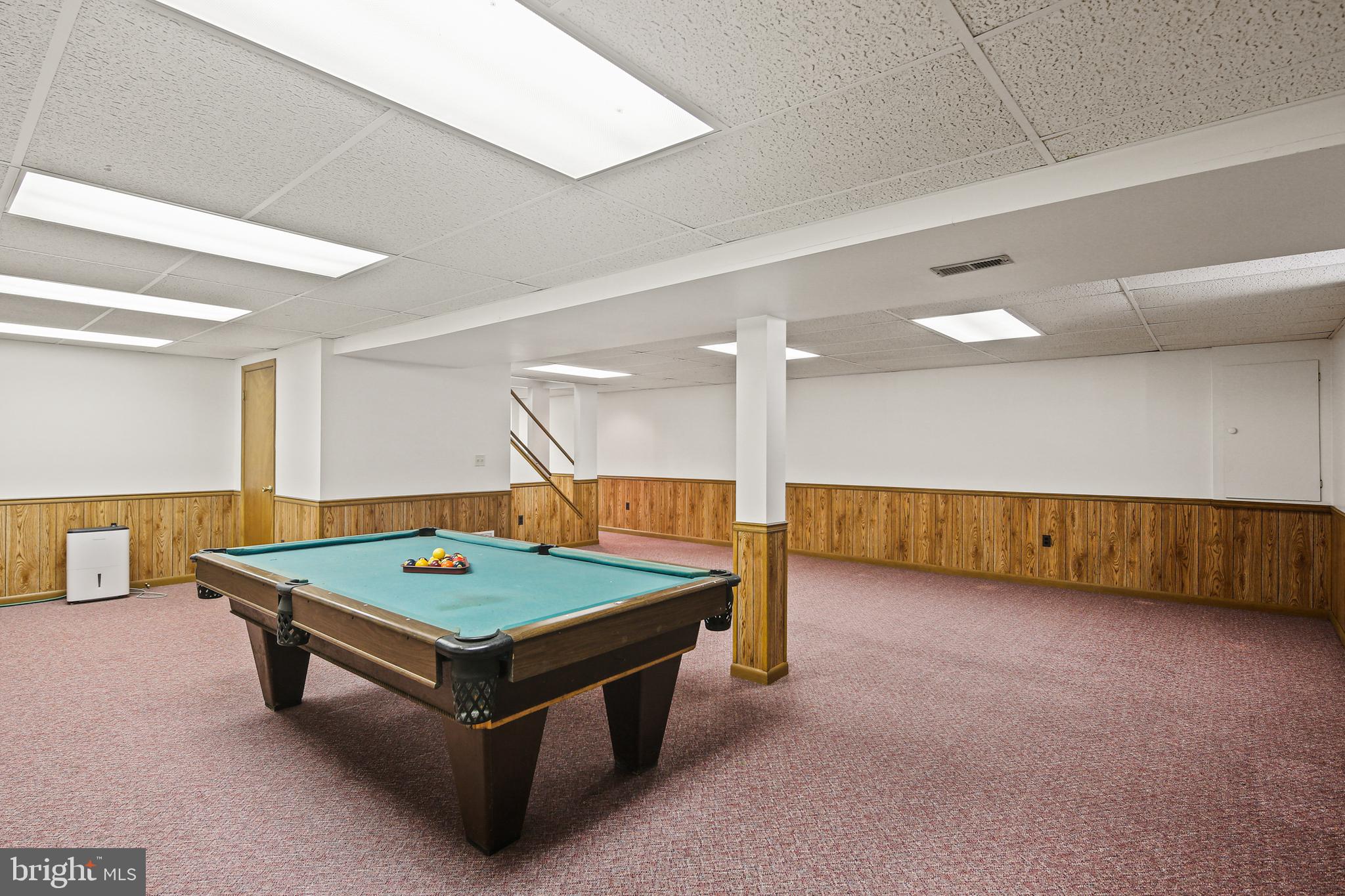 BURLEIGH MANOR - Residential