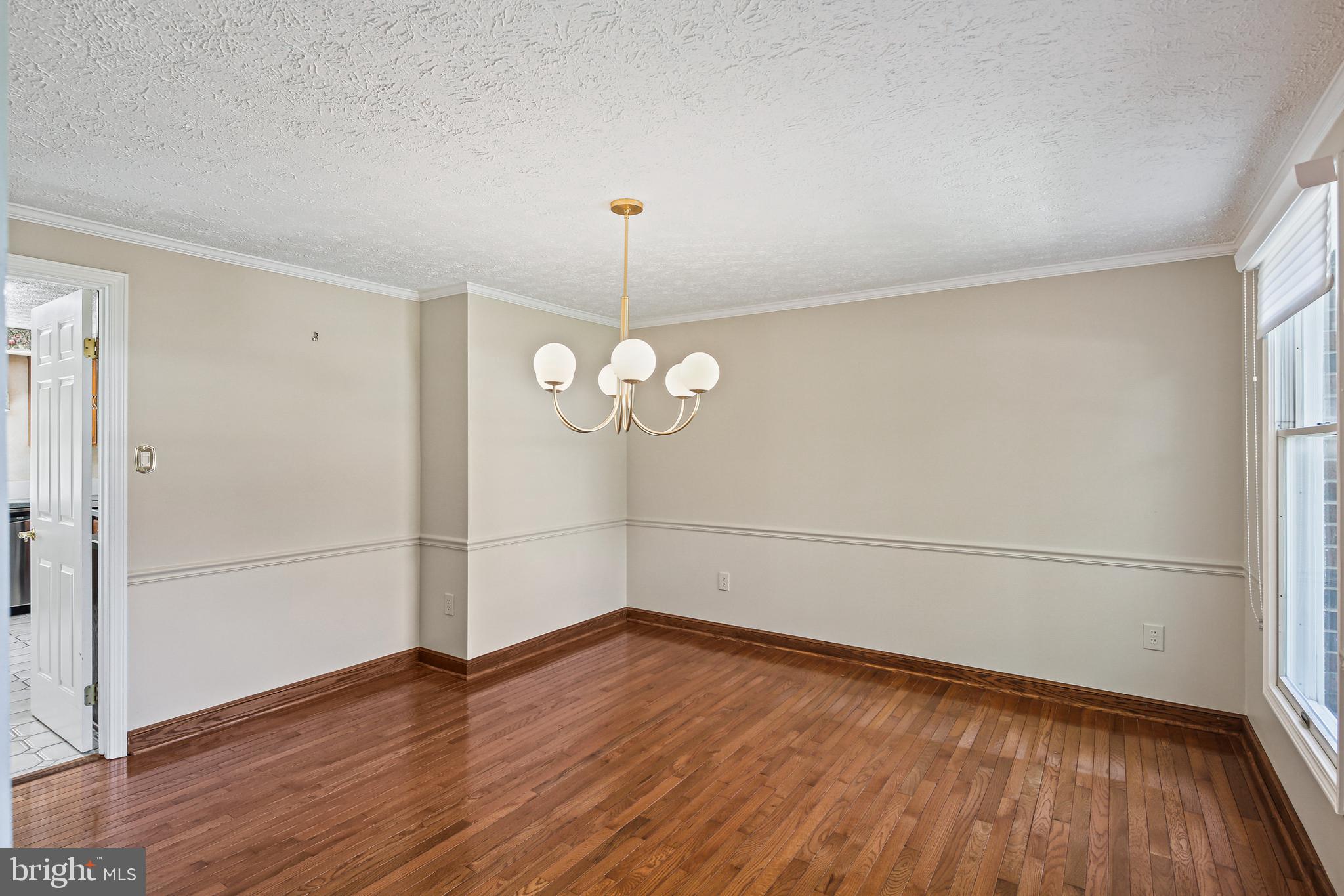 BURLEIGH MANOR - Residential