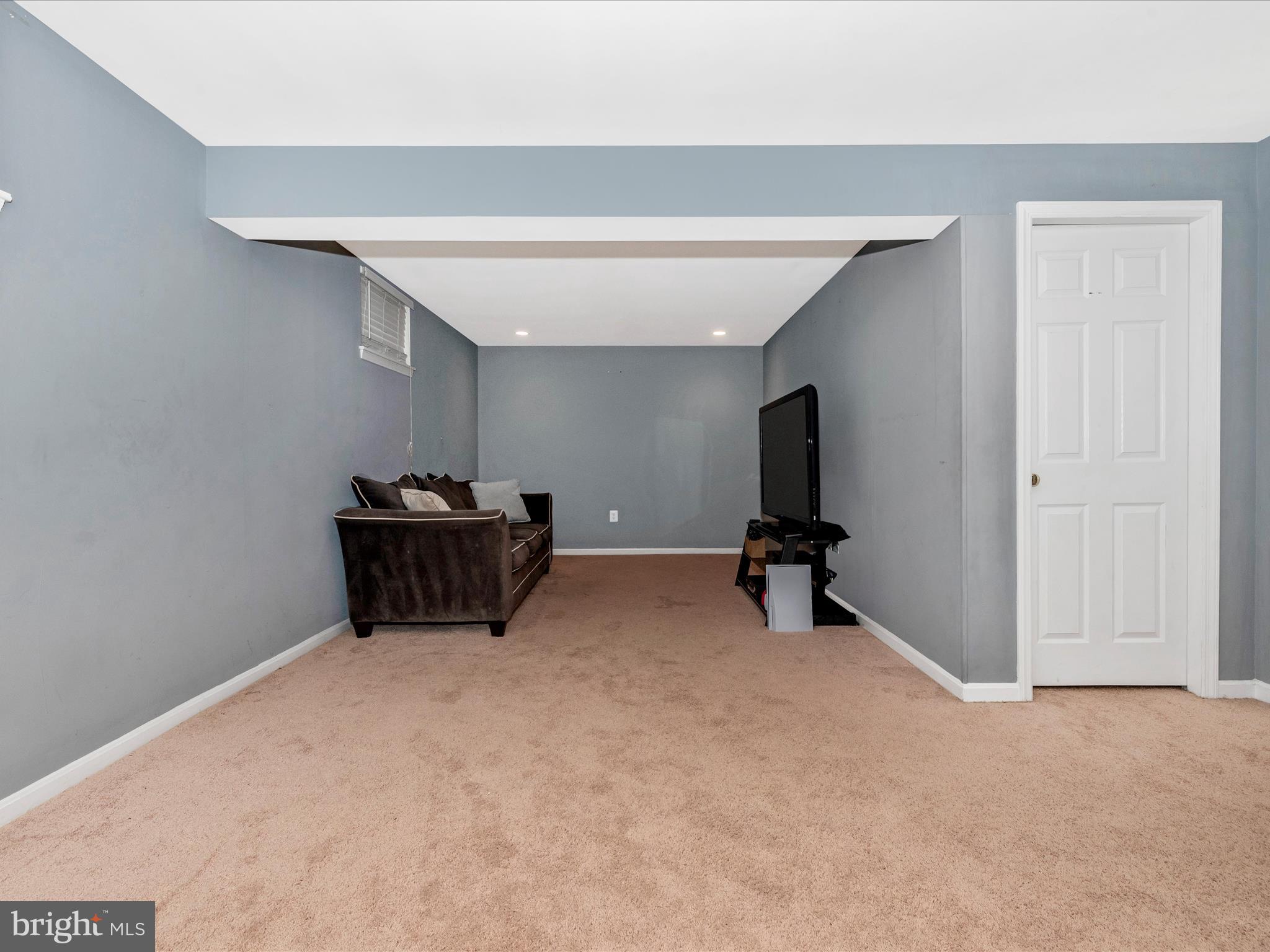 HADLEY FARMS - Residential