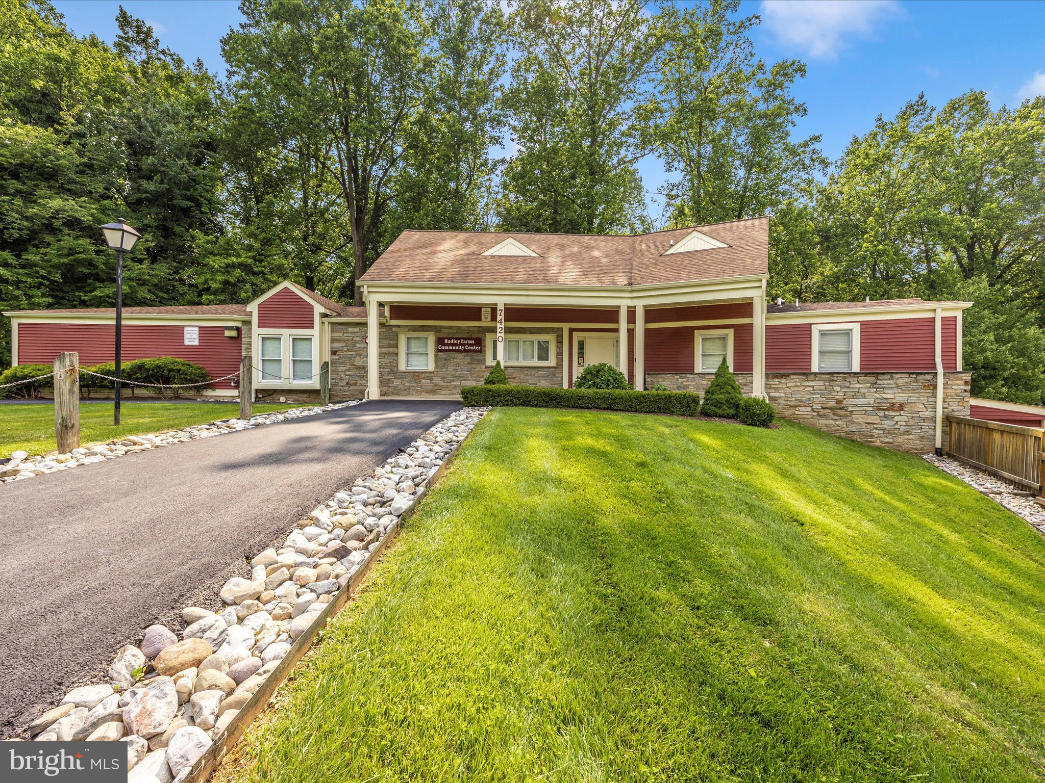 HADLEY FARMS - Residential