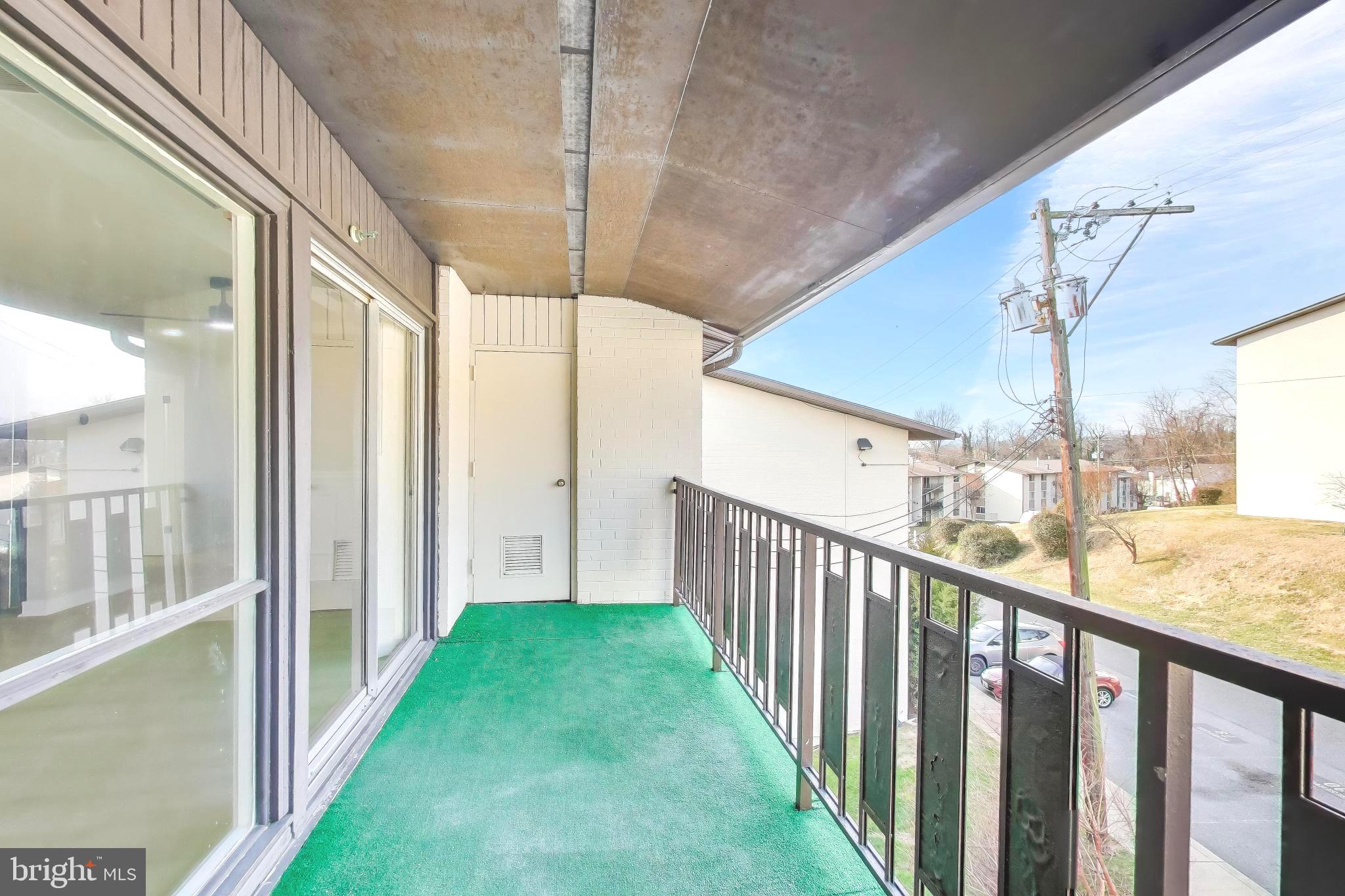 HUNTCREST - Residential