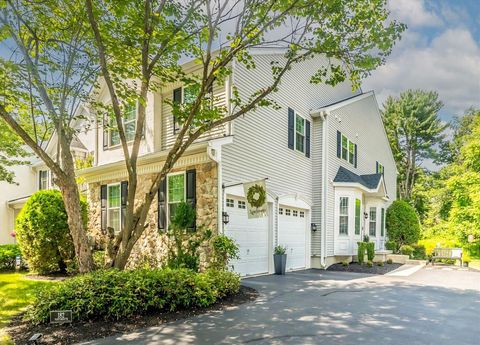Townhouse For Sale - 182 Portsmouth Circle<br/> GLEN MILLS, PA 19342