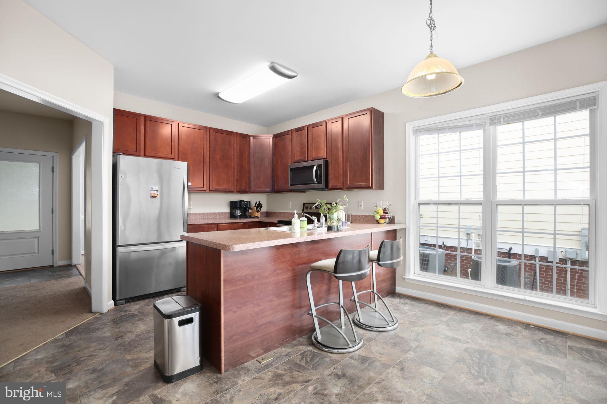 LADYSMITH VILLAGE - Residential