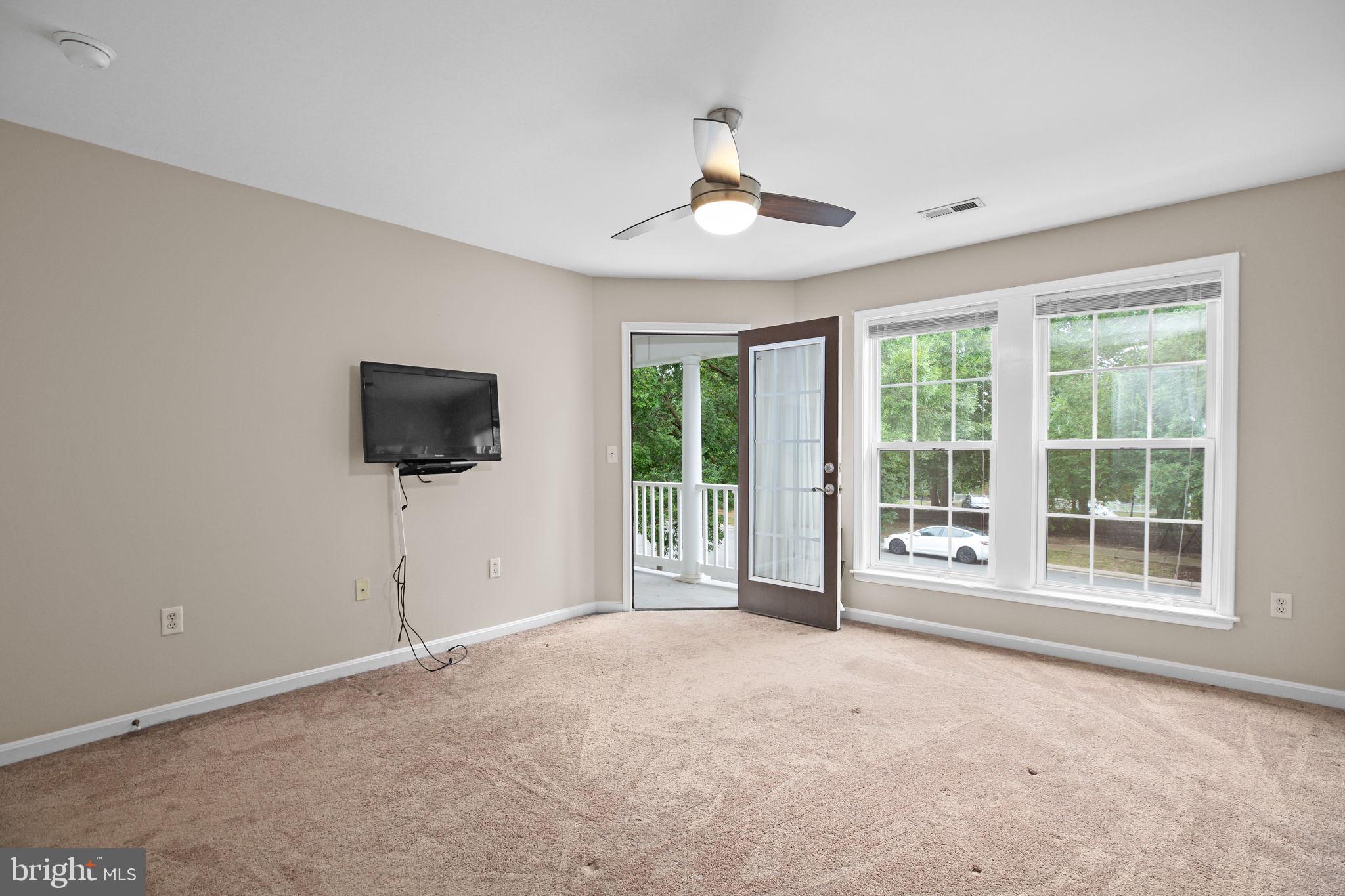 LADYSMITH VILLAGE - Residential