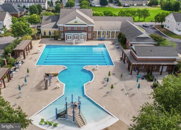 LADYSMITH VILLAGE - Residential