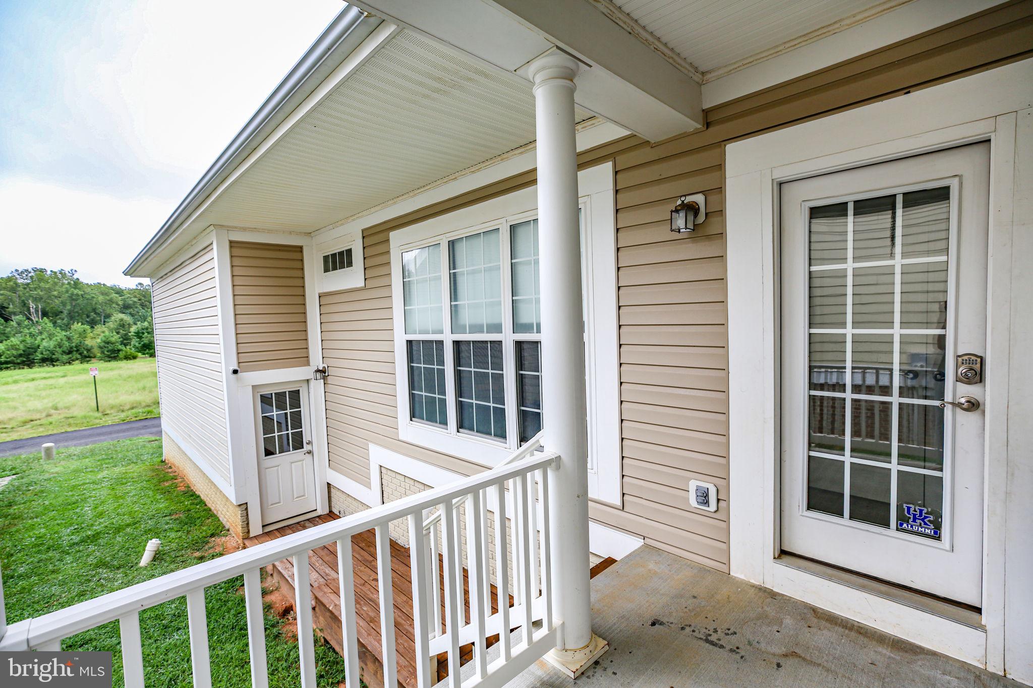 LADYSMITH VILLAGE - Residential