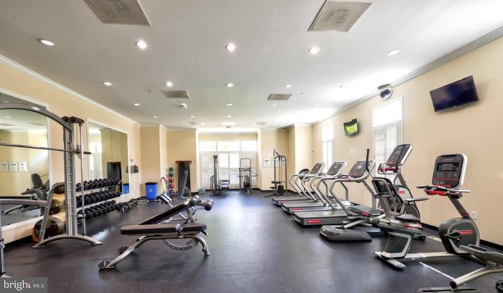 LADYSMITH VILLAGE - Residential