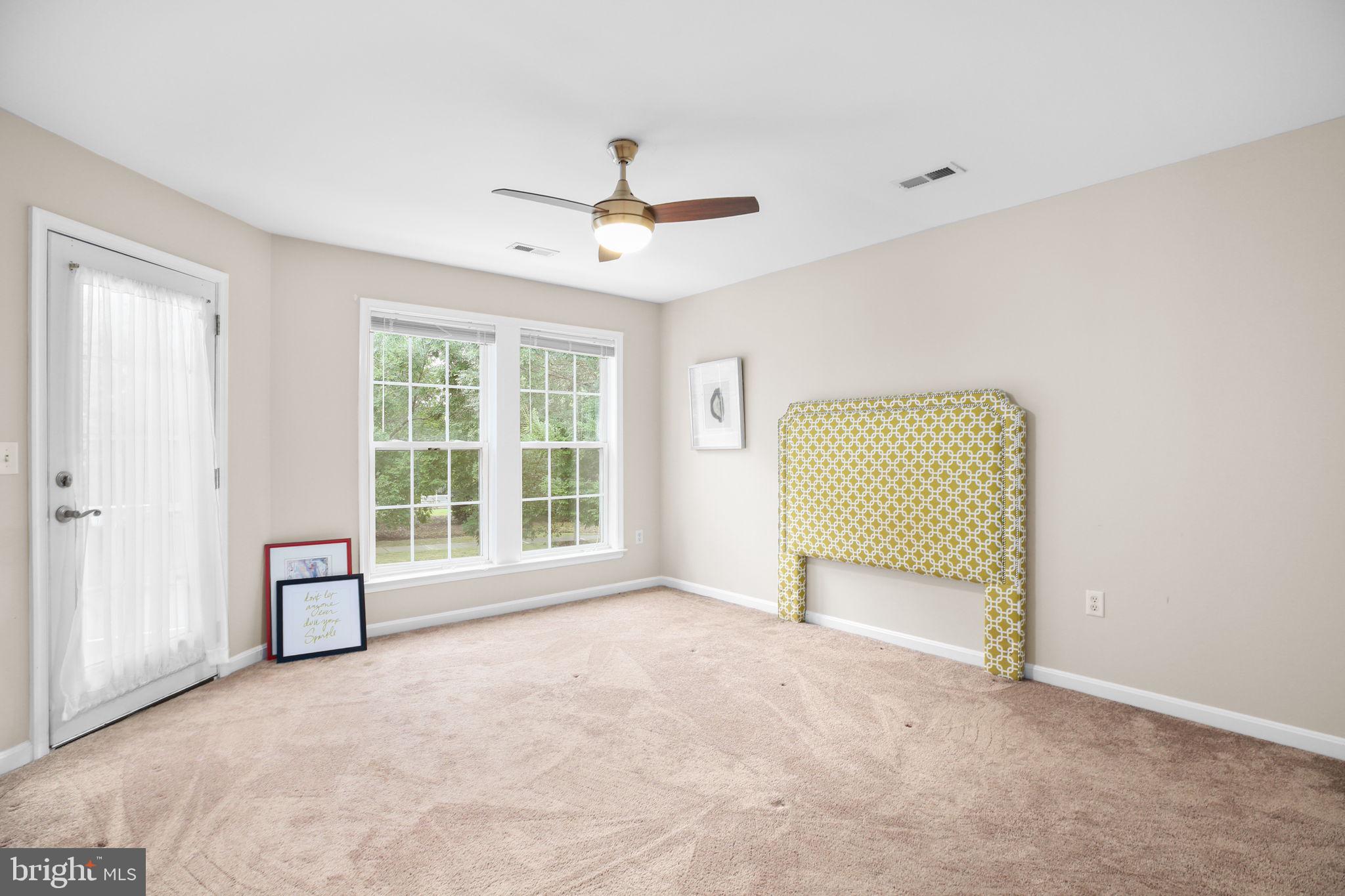 LADYSMITH VILLAGE - Residential