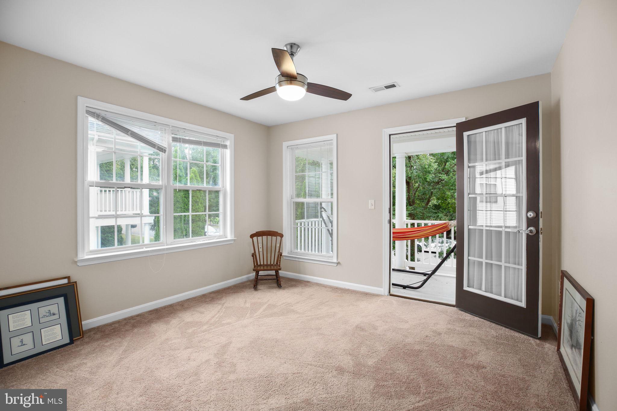 LADYSMITH VILLAGE - Residential