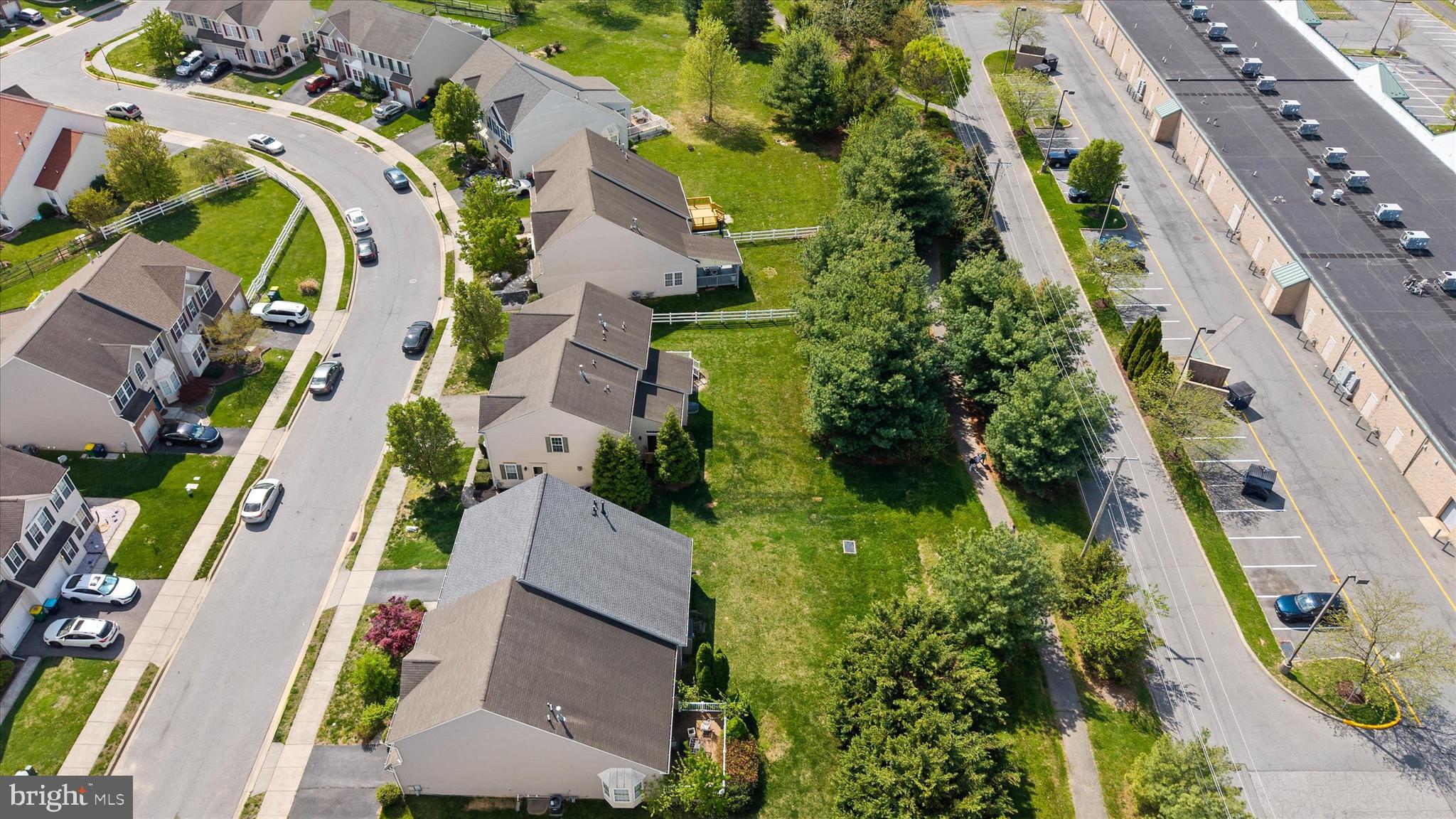 MIDDLETOWN CROSSING - Residential