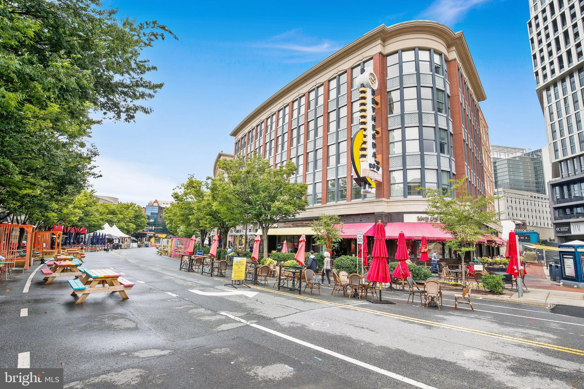 CHEVY CHASE - Residential