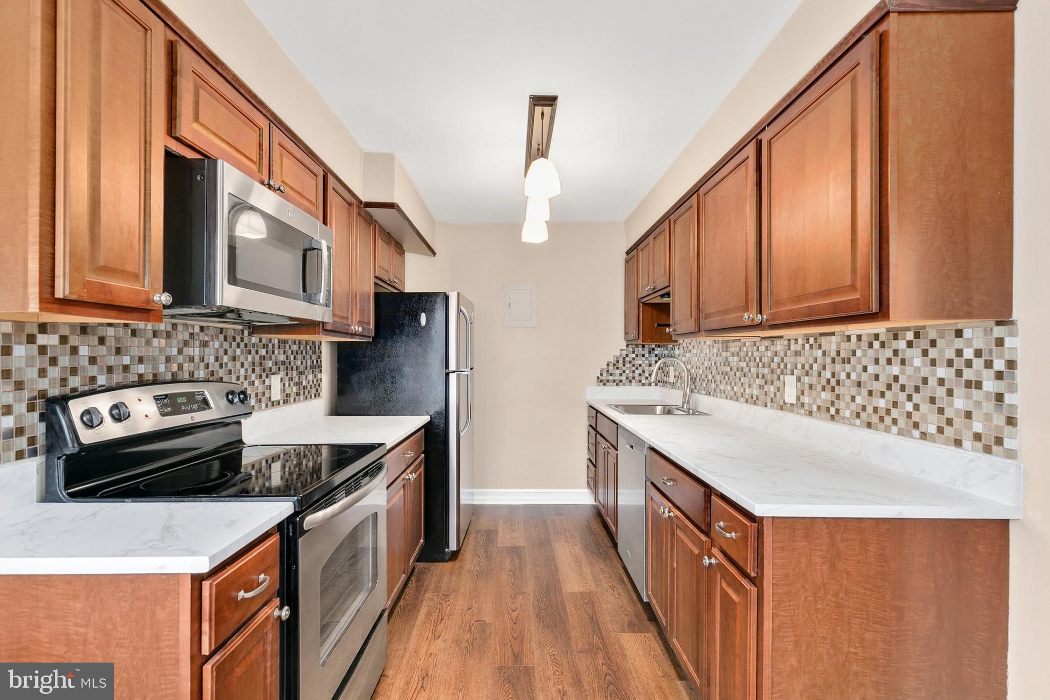 CHEVY CHASE - Residential