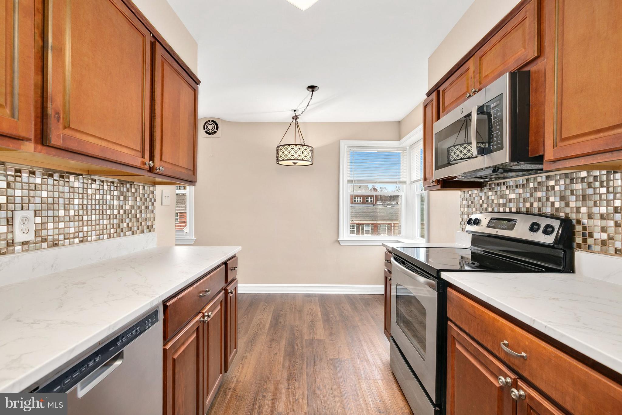 CHEVY CHASE - Residential