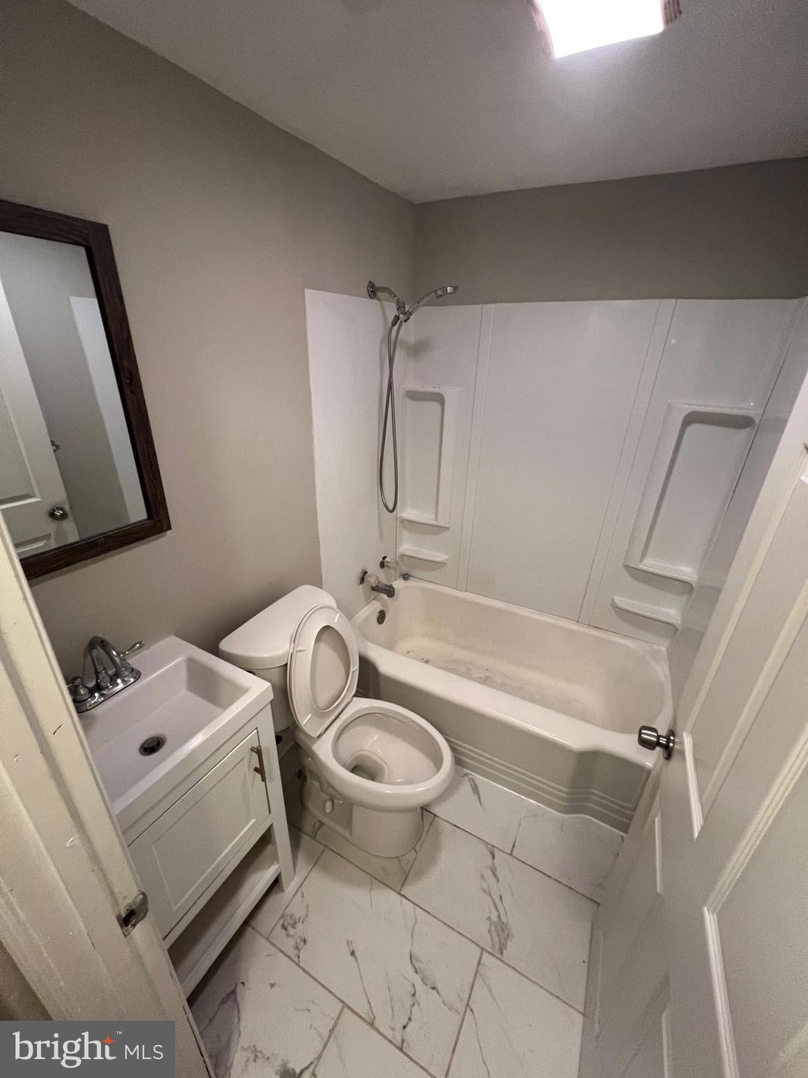 DUNDALK - Residential Lease