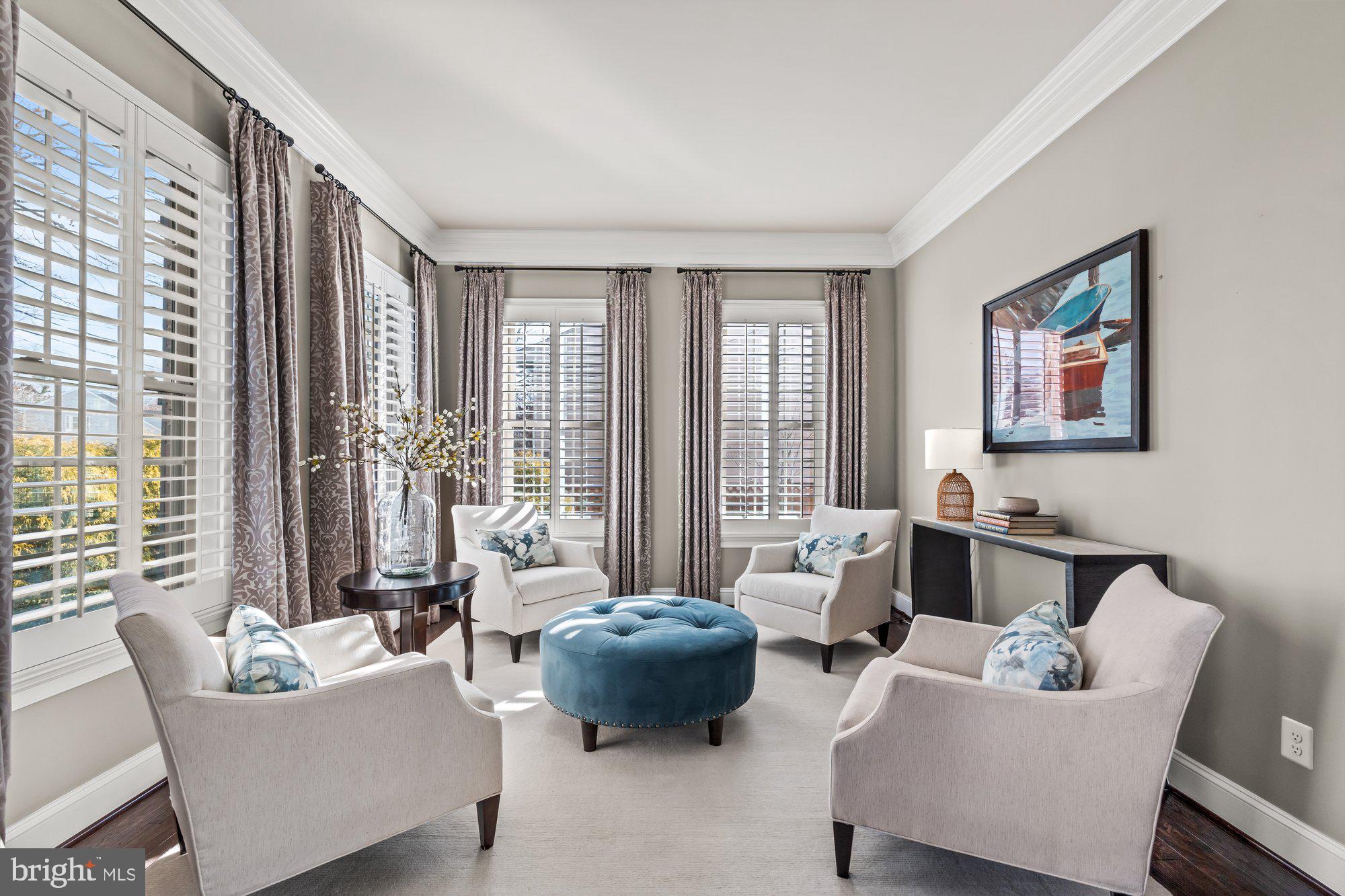 BISHOP'S CREST - Residential