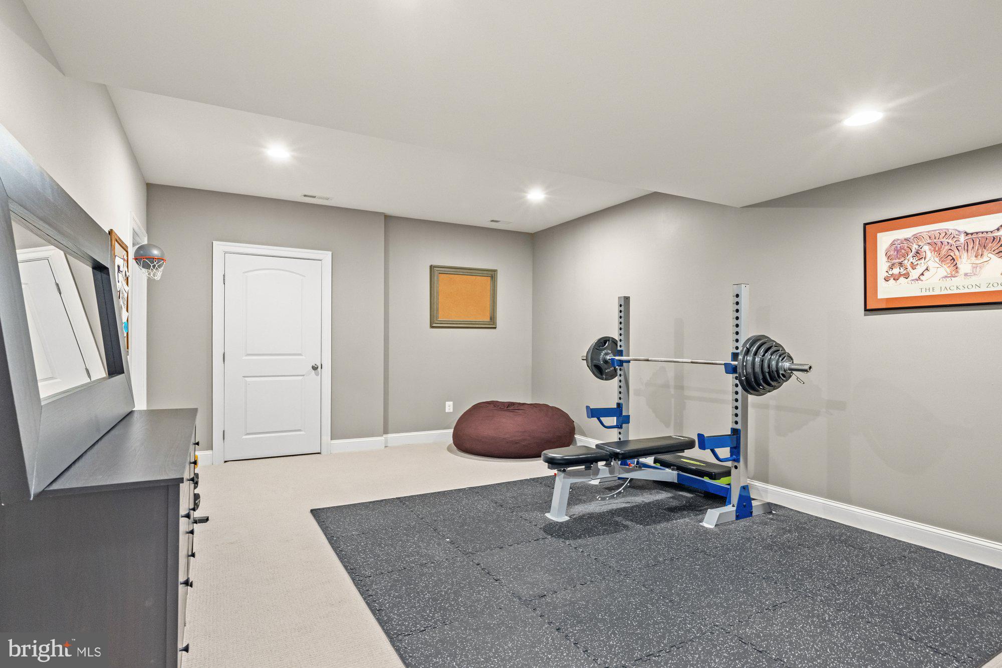 BISHOP'S CREST - Residential