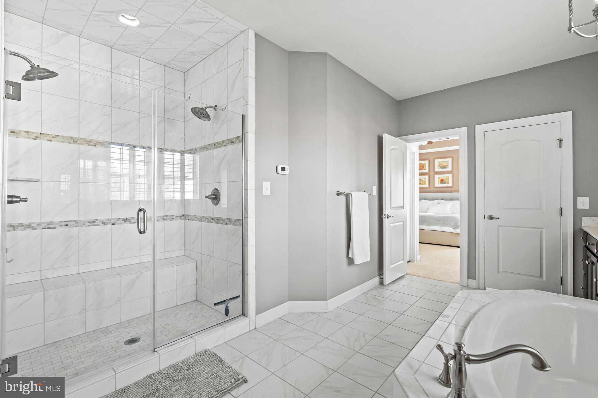 BISHOP'S CREST - Residential