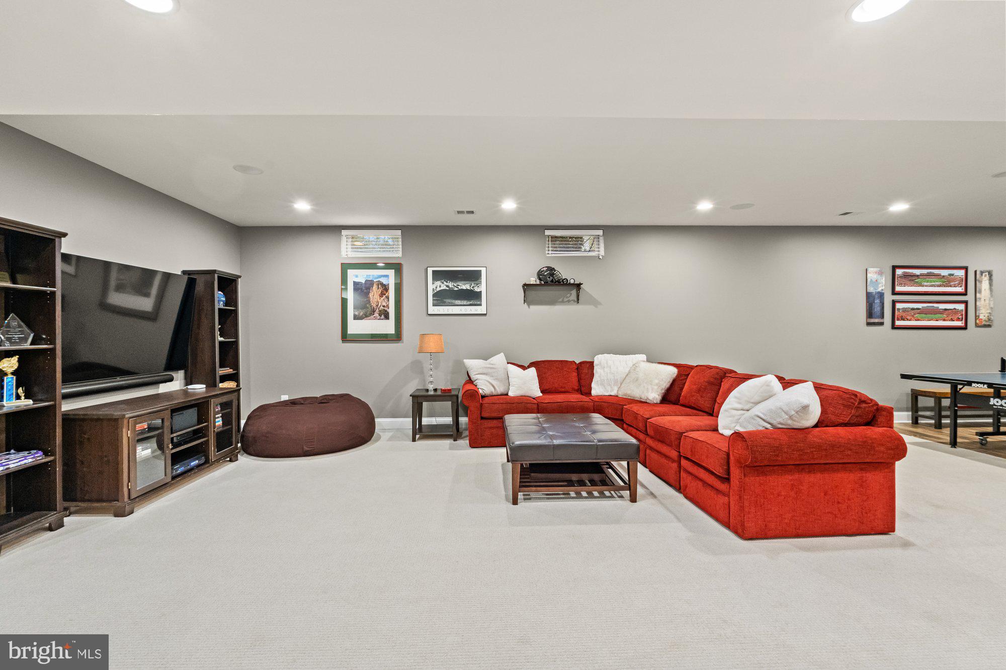 BISHOP'S CREST - Residential