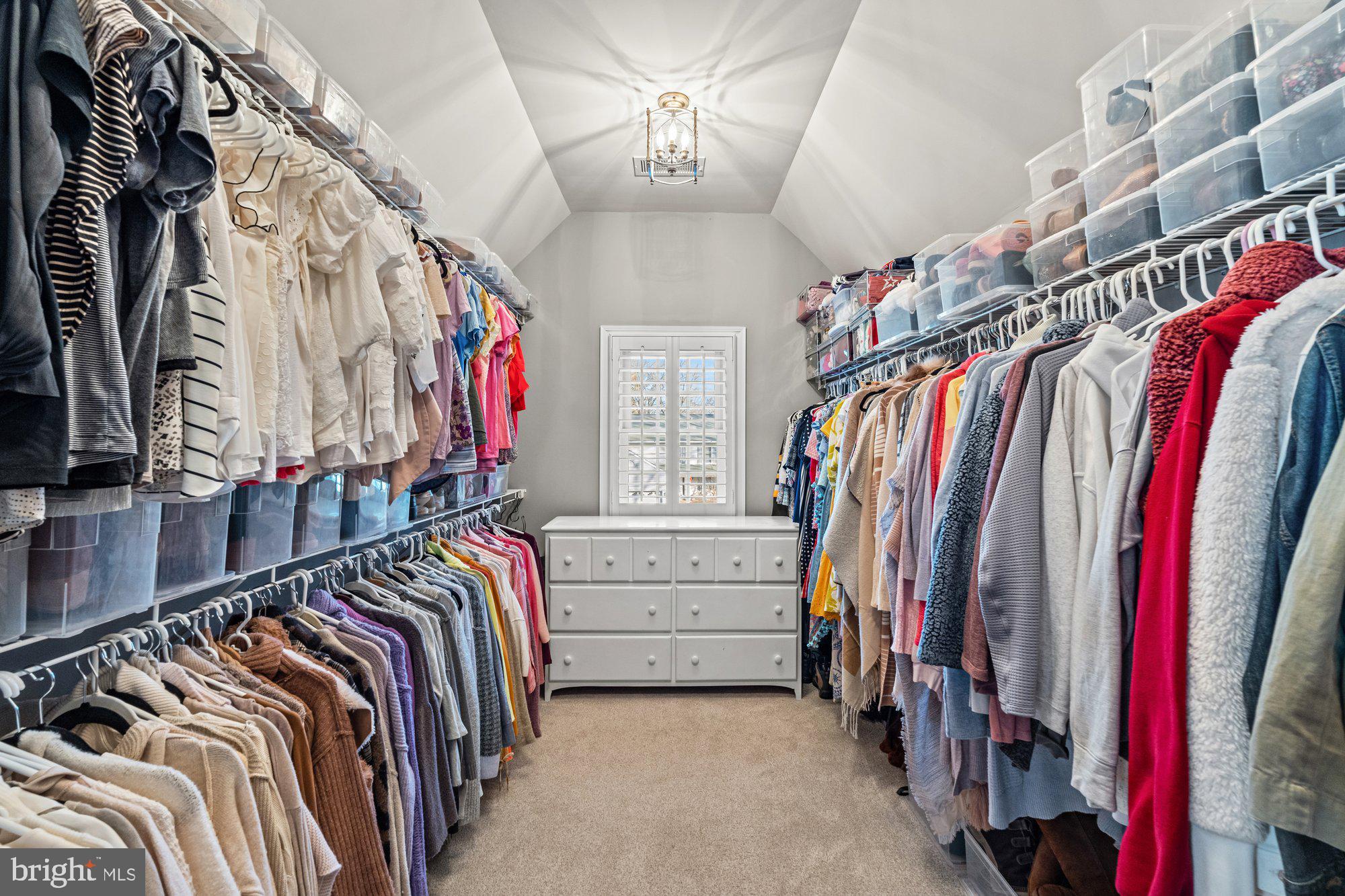 BISHOP'S CREST - Residential