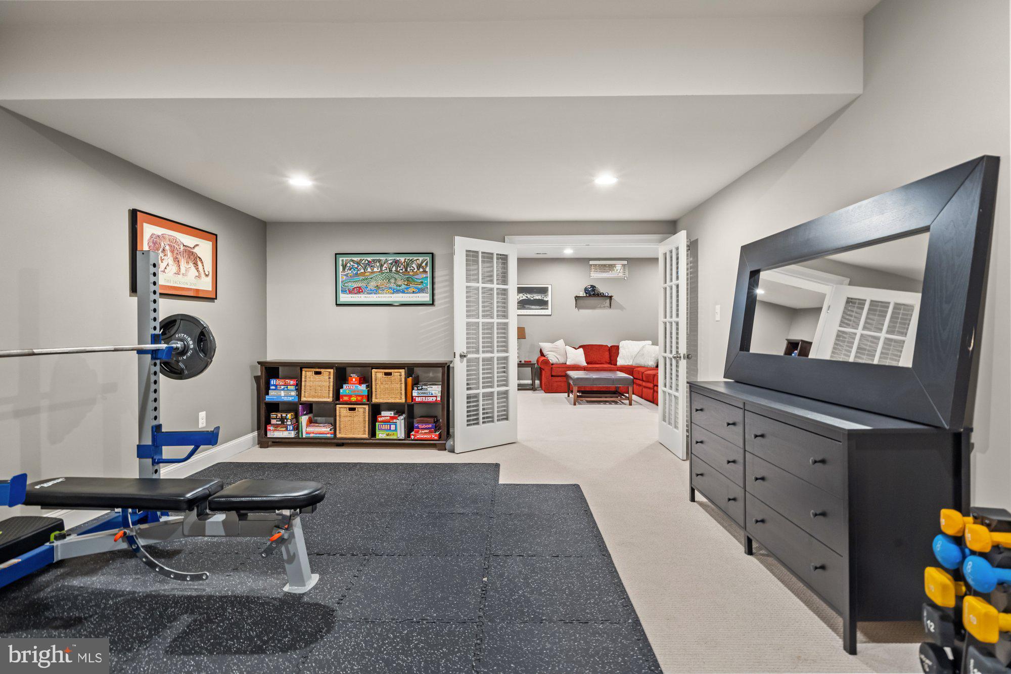 BISHOP'S CREST - Residential