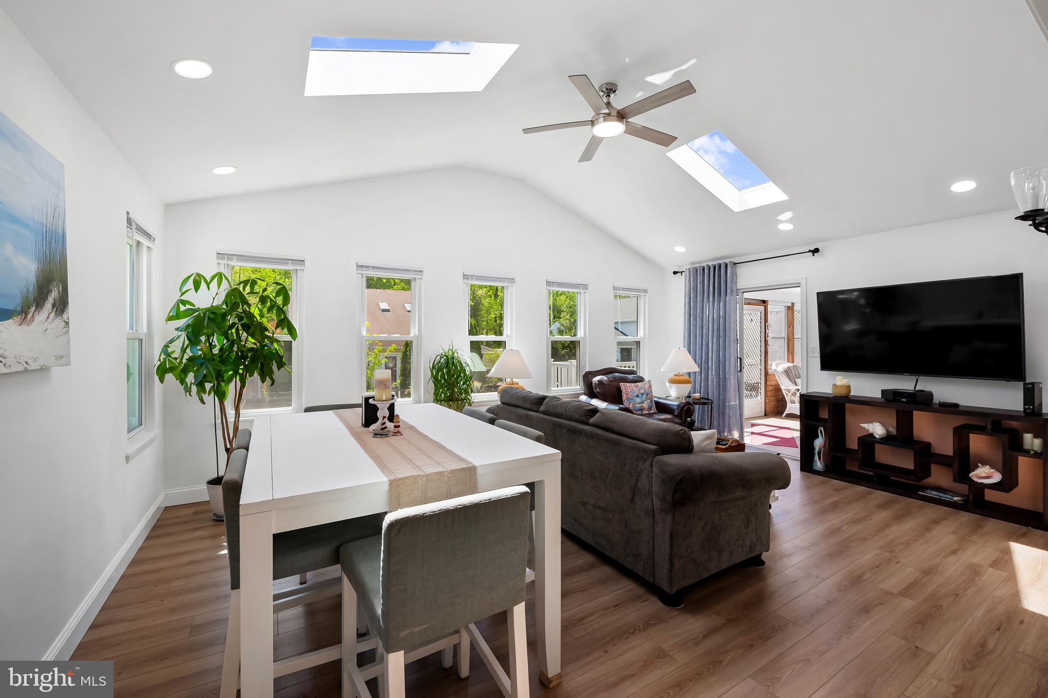 CUNNINGHILL COVE - Residential