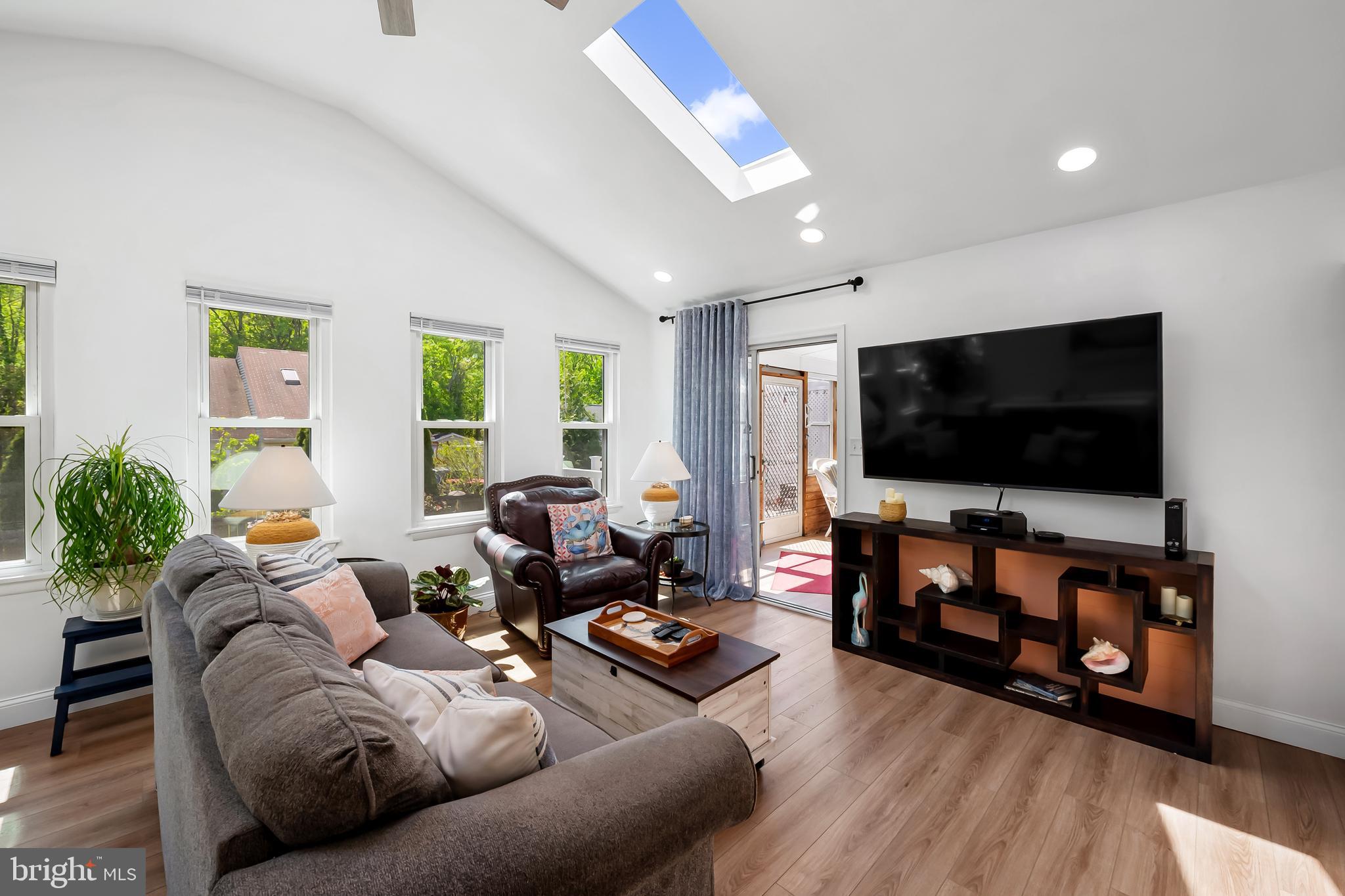 CUNNINGHILL COVE - Residential