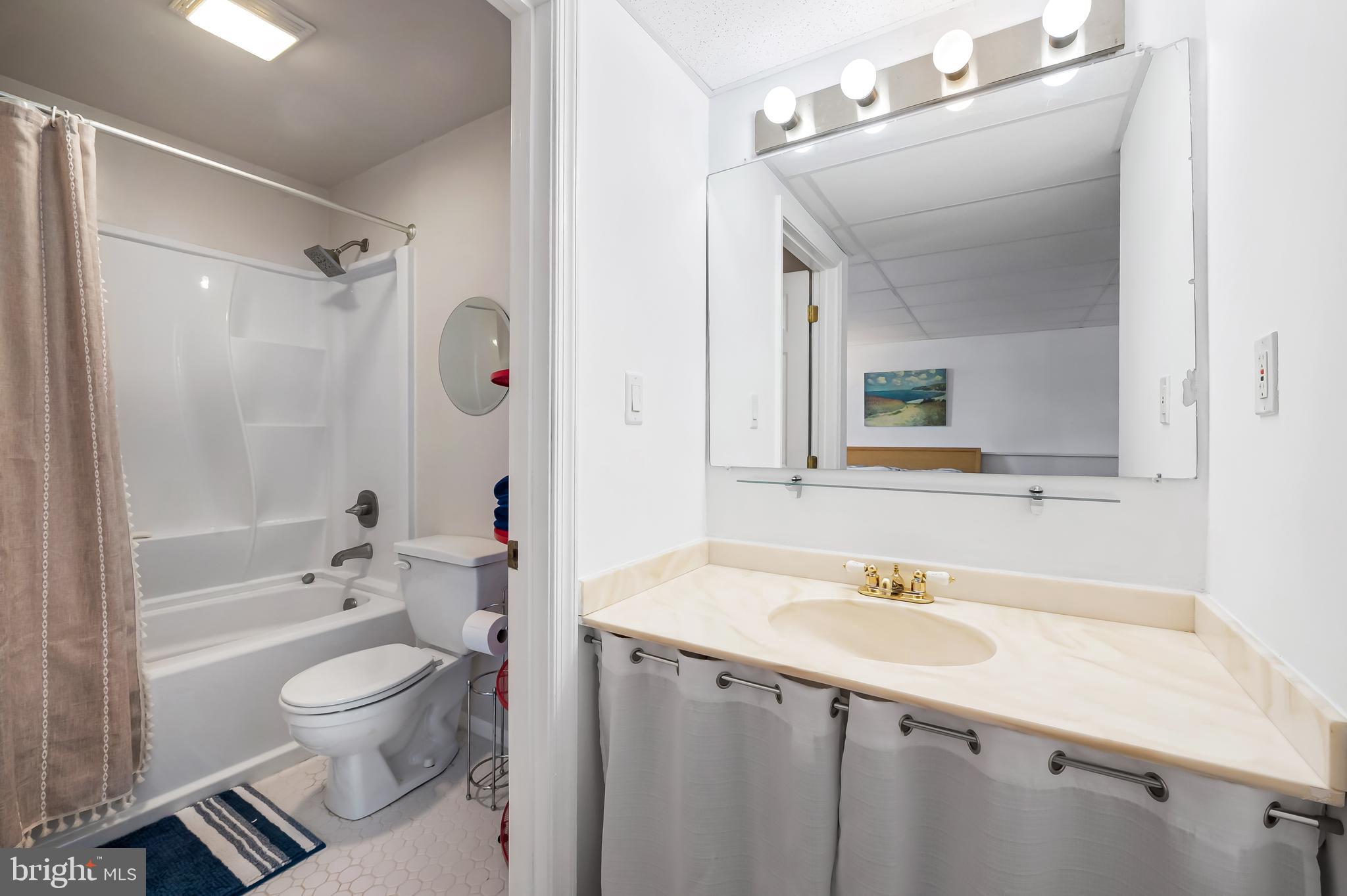 CUNNINGHILL COVE - Residential