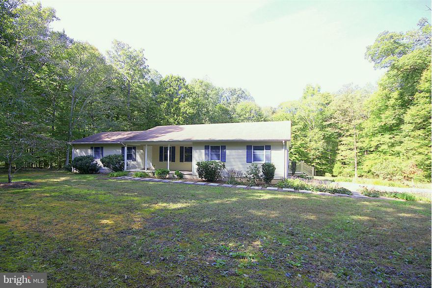 Wonderful rambler on private 2.26 Acre lot!  Freshly painted and flooring just installed. Large room sizes. Open Kitchen. Deck off family room. Front Porch. Mud/Laundry room with side entrance. Over sized Garage. Less than one mile off Route 17. Convenient to Warrenton, Fredericksburg & Culpeper. Move in Ready!